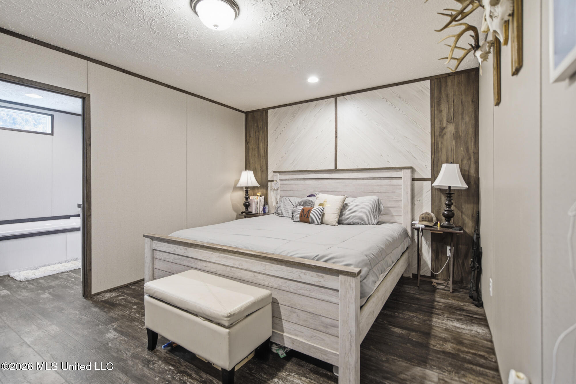 1063 Lilinoe Way Property Photo 11