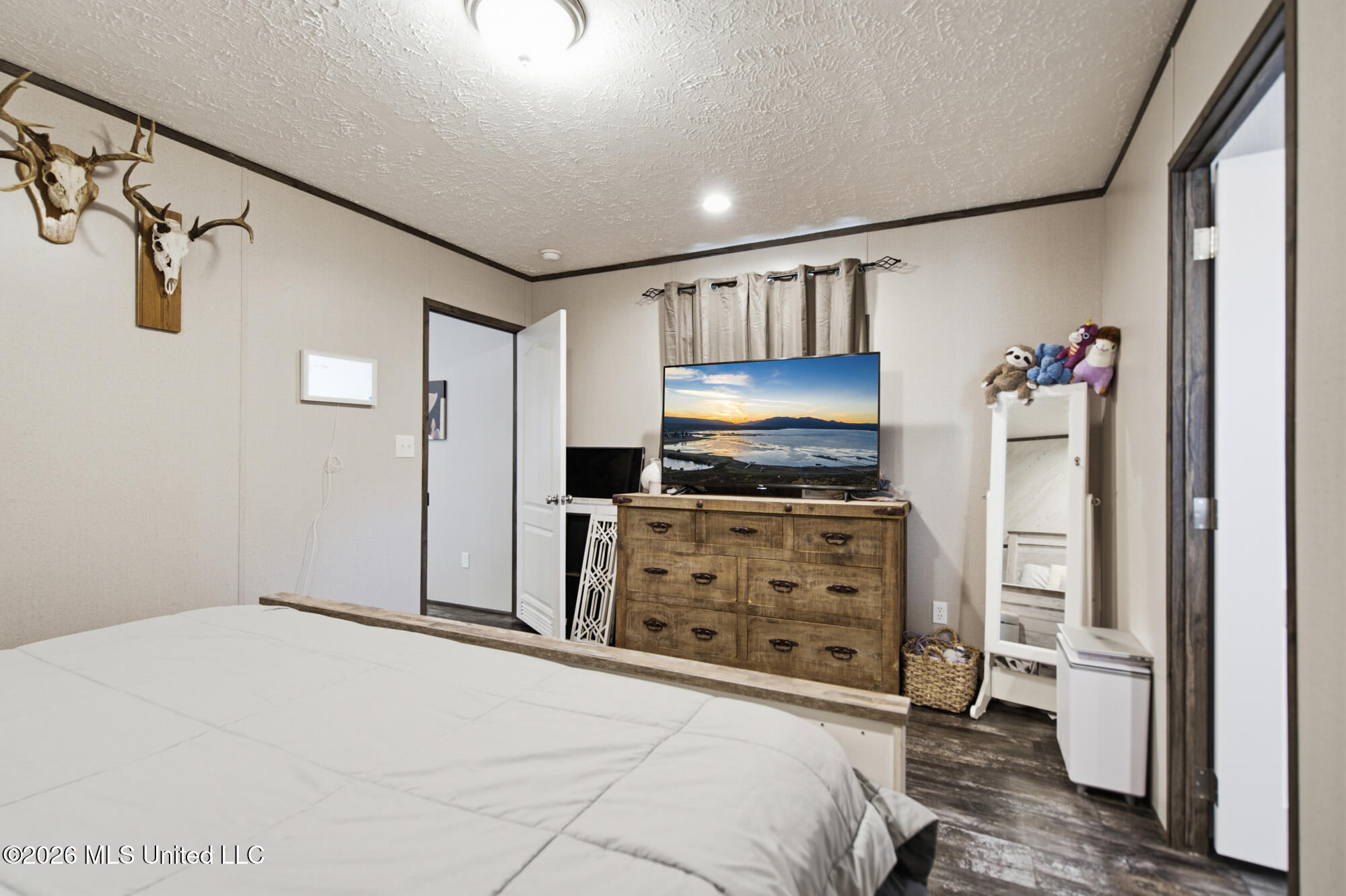 1063 Lilinoe Way Property Photo 12