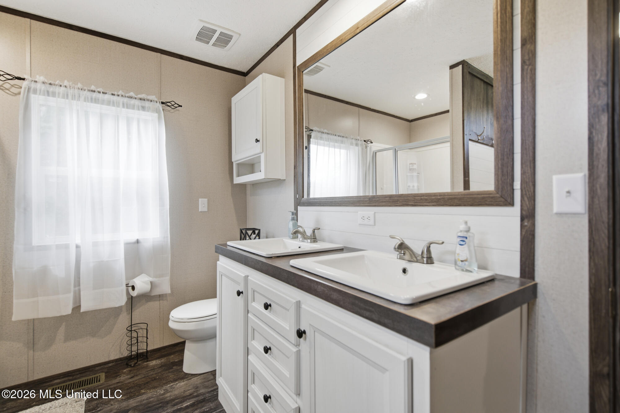 1063 Lilinoe Way Property Photo 14
