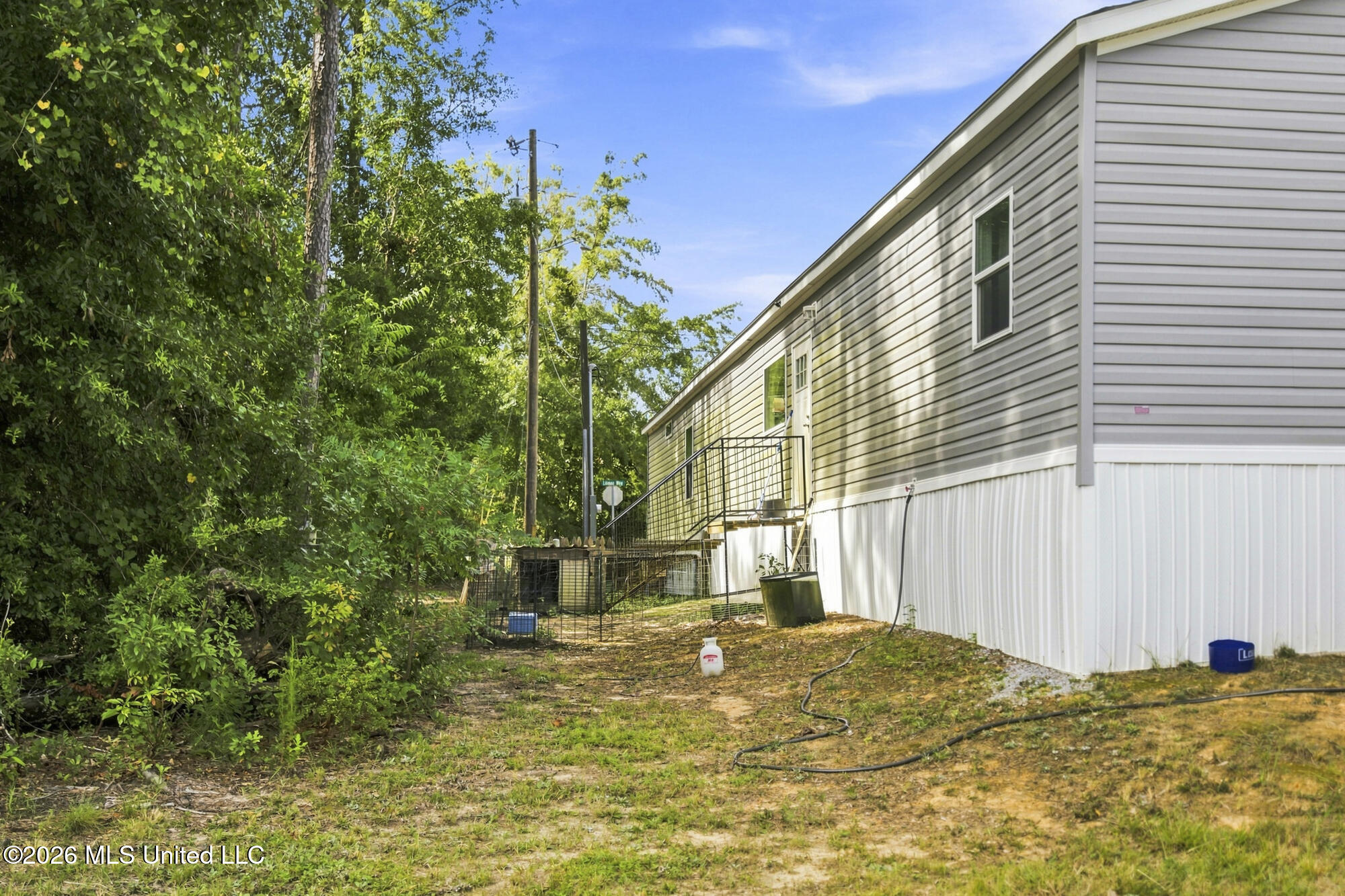 1063 Lilinoe Way Property Photo 19
