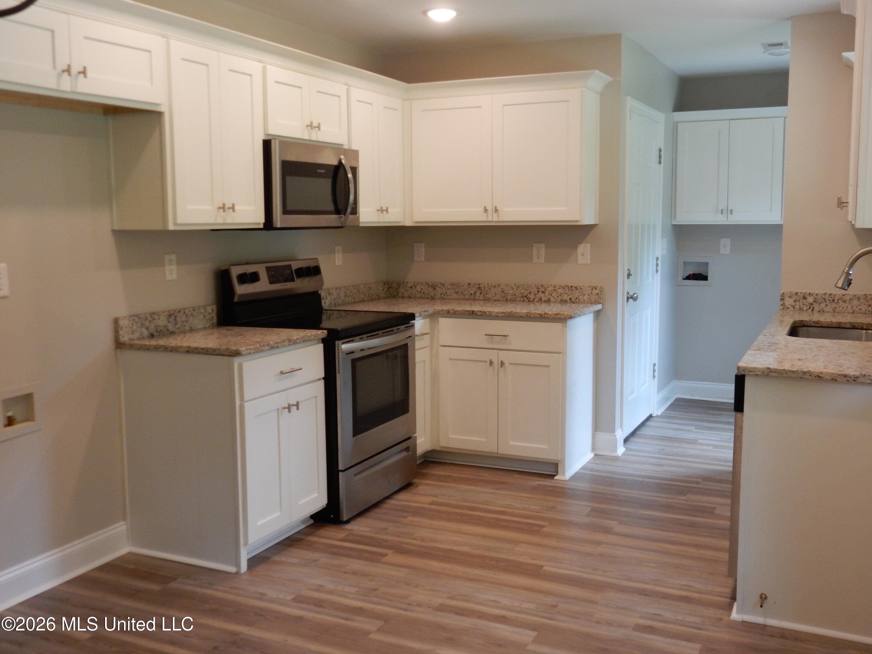 116 Whitetail Lane Property Photo 7