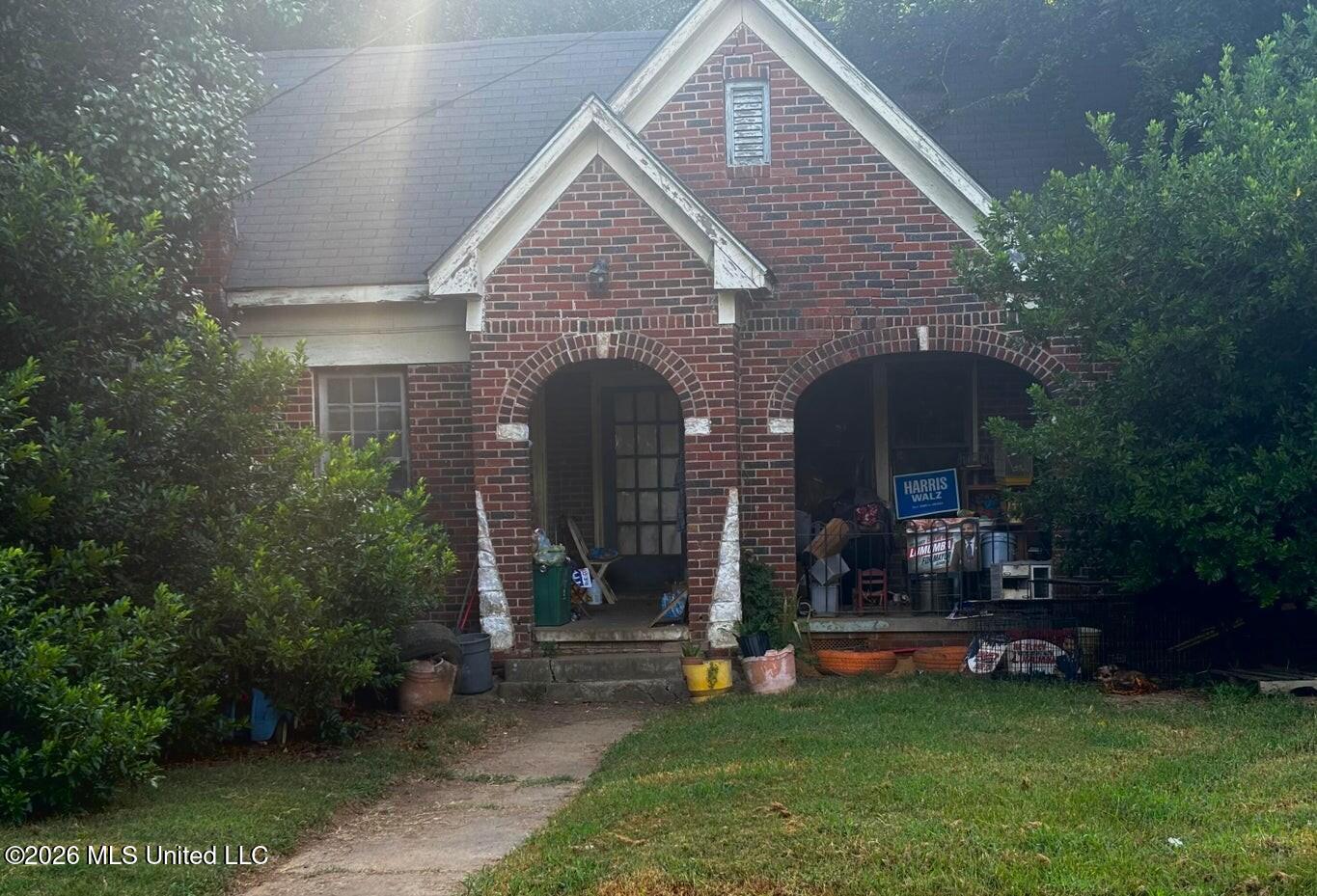 436 Claiborne Avenue Property Photo 1