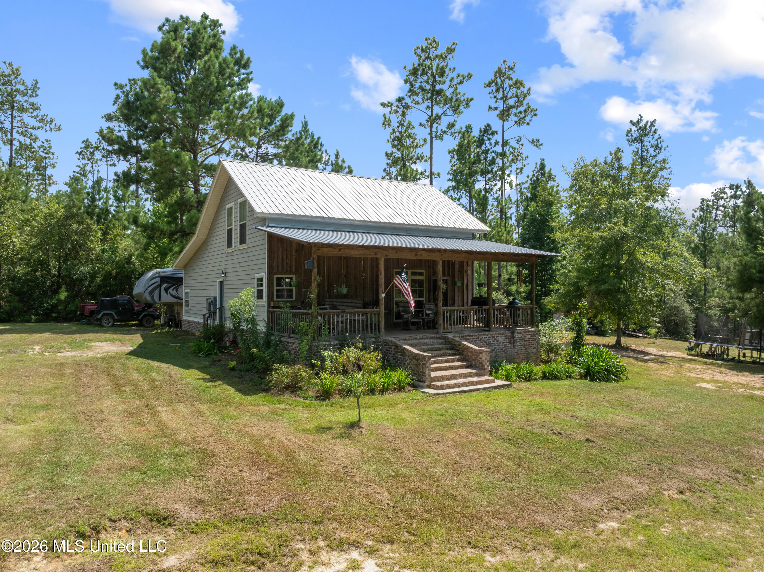 109 B Lowe Lane Property Photo 1