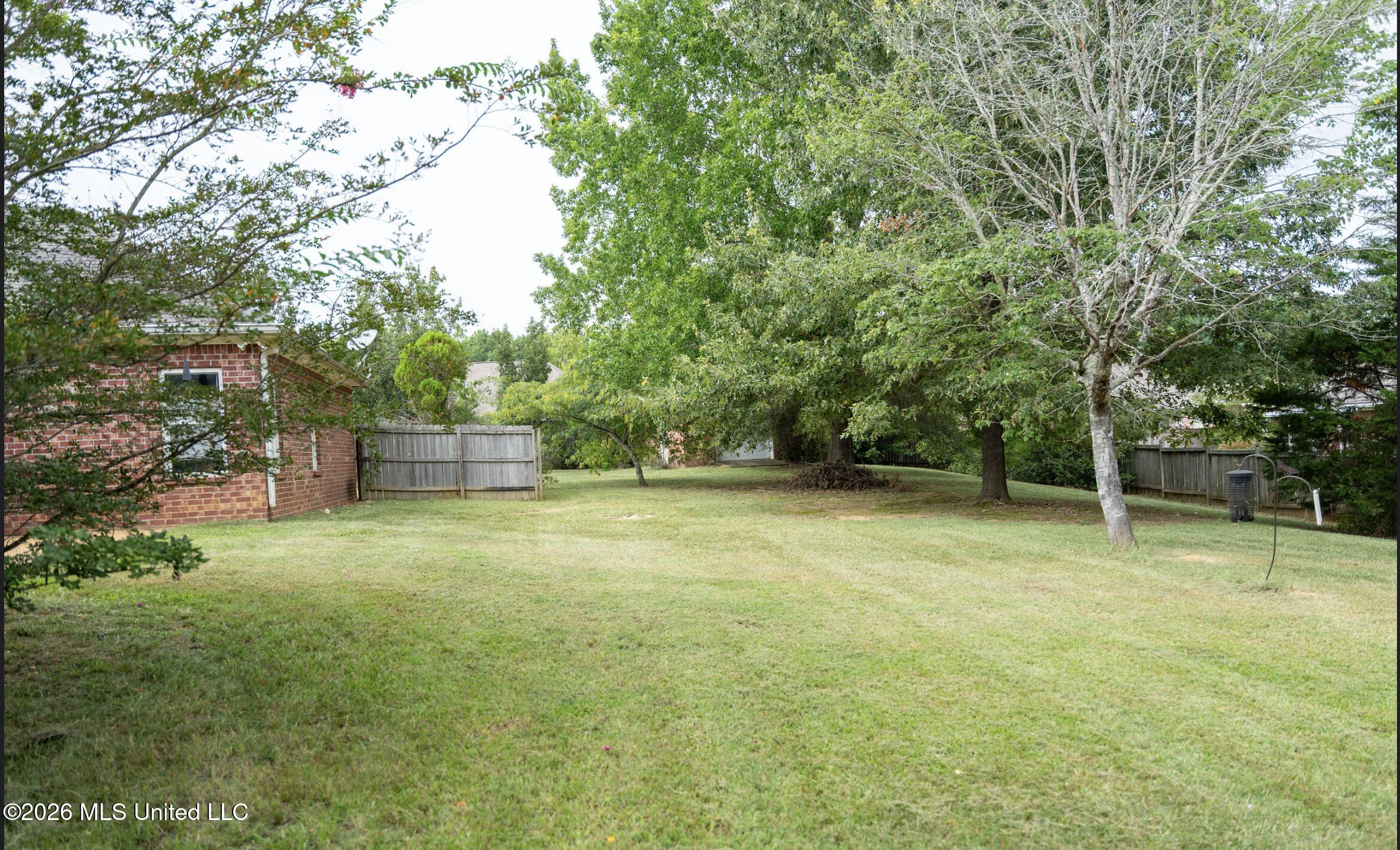2004 Brookstone Place Property Photo 23