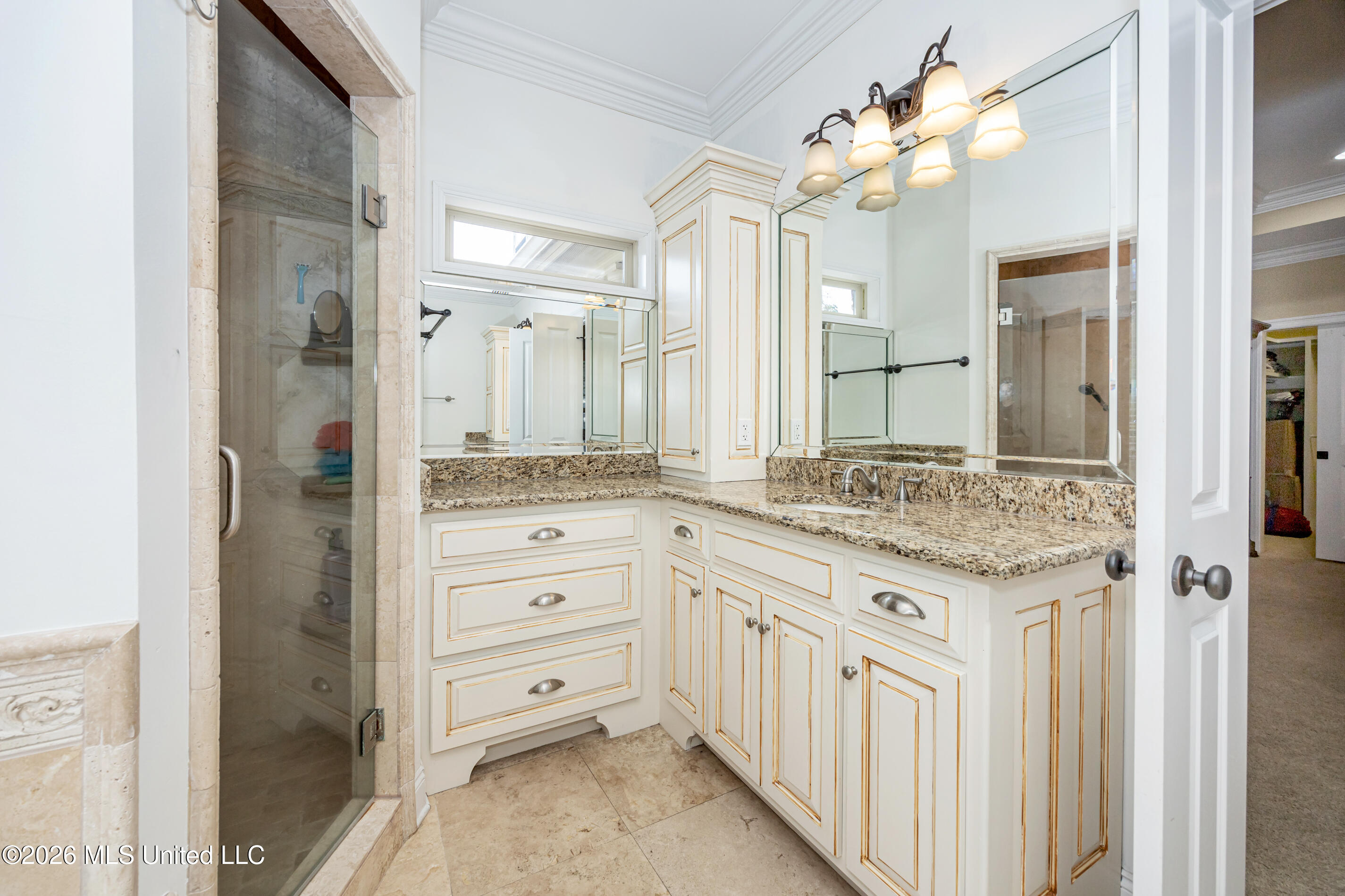 435 E Beach Drive Property Photo 51