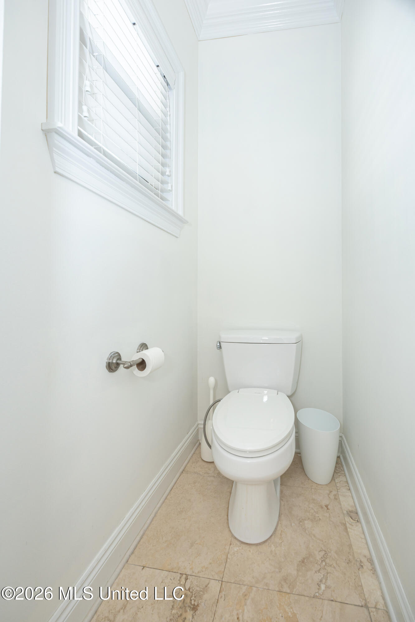 435 E Beach Drive Property Photo 54