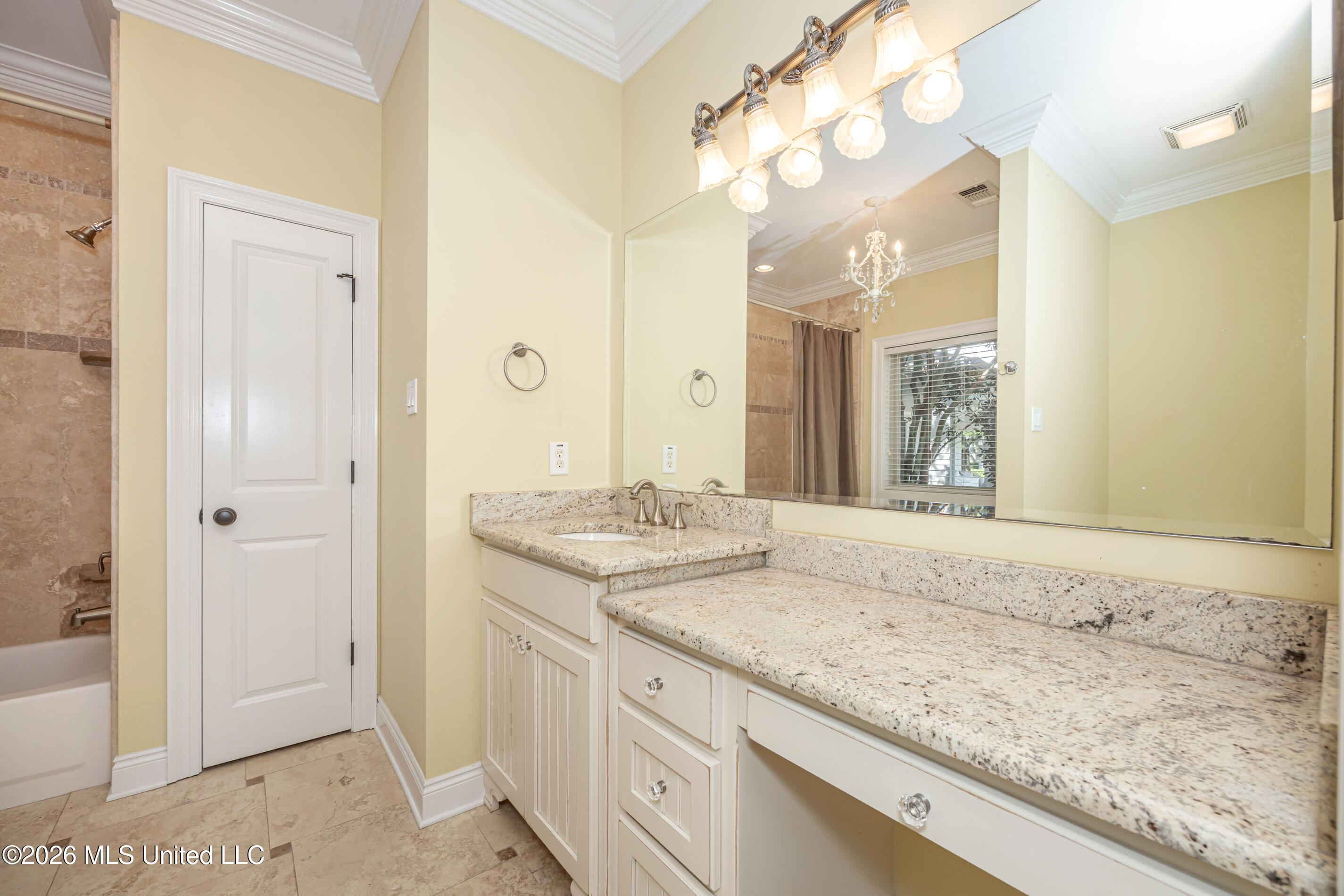 435 E Beach Drive Property Photo 62