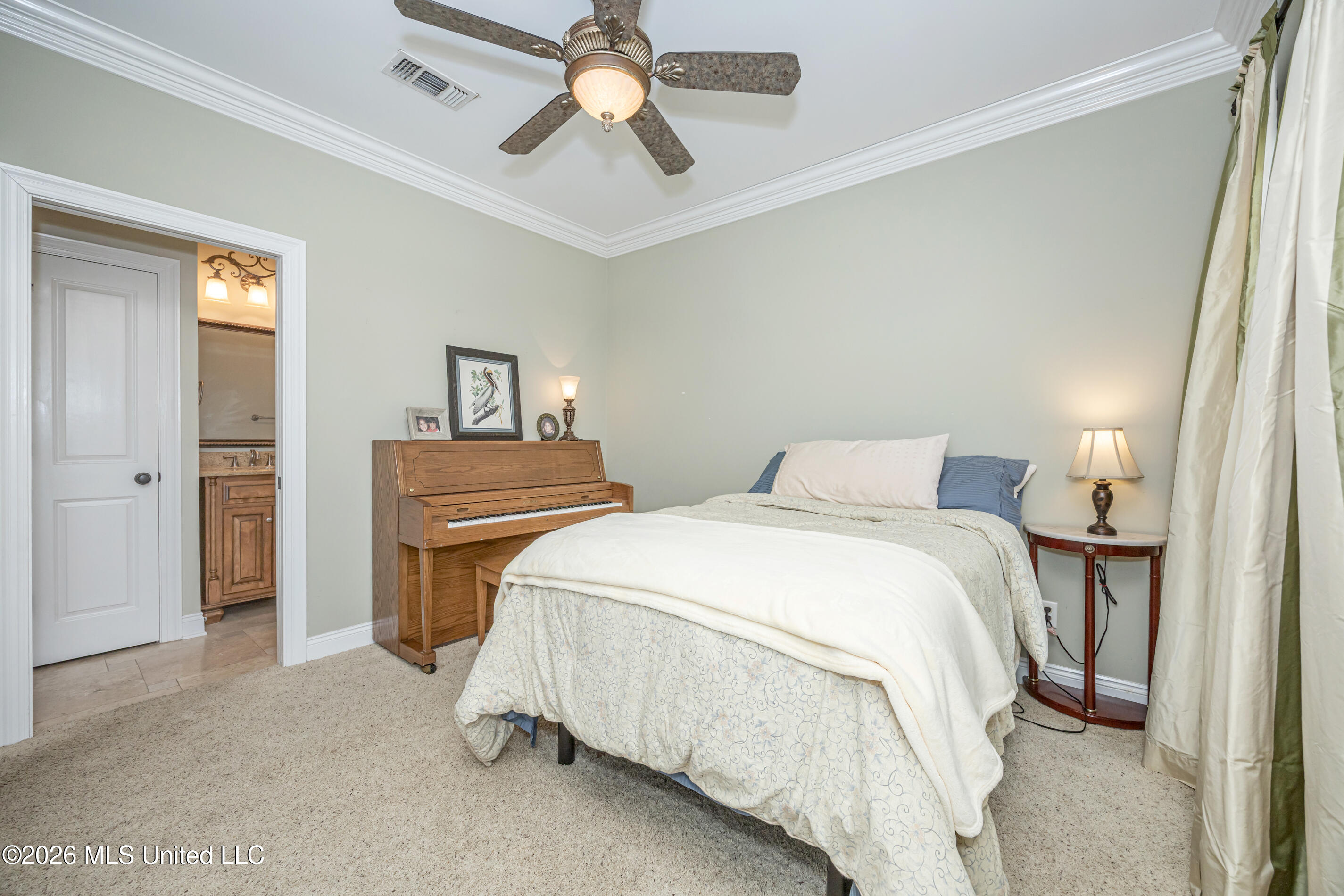 435 E Beach Drive Property Photo 67