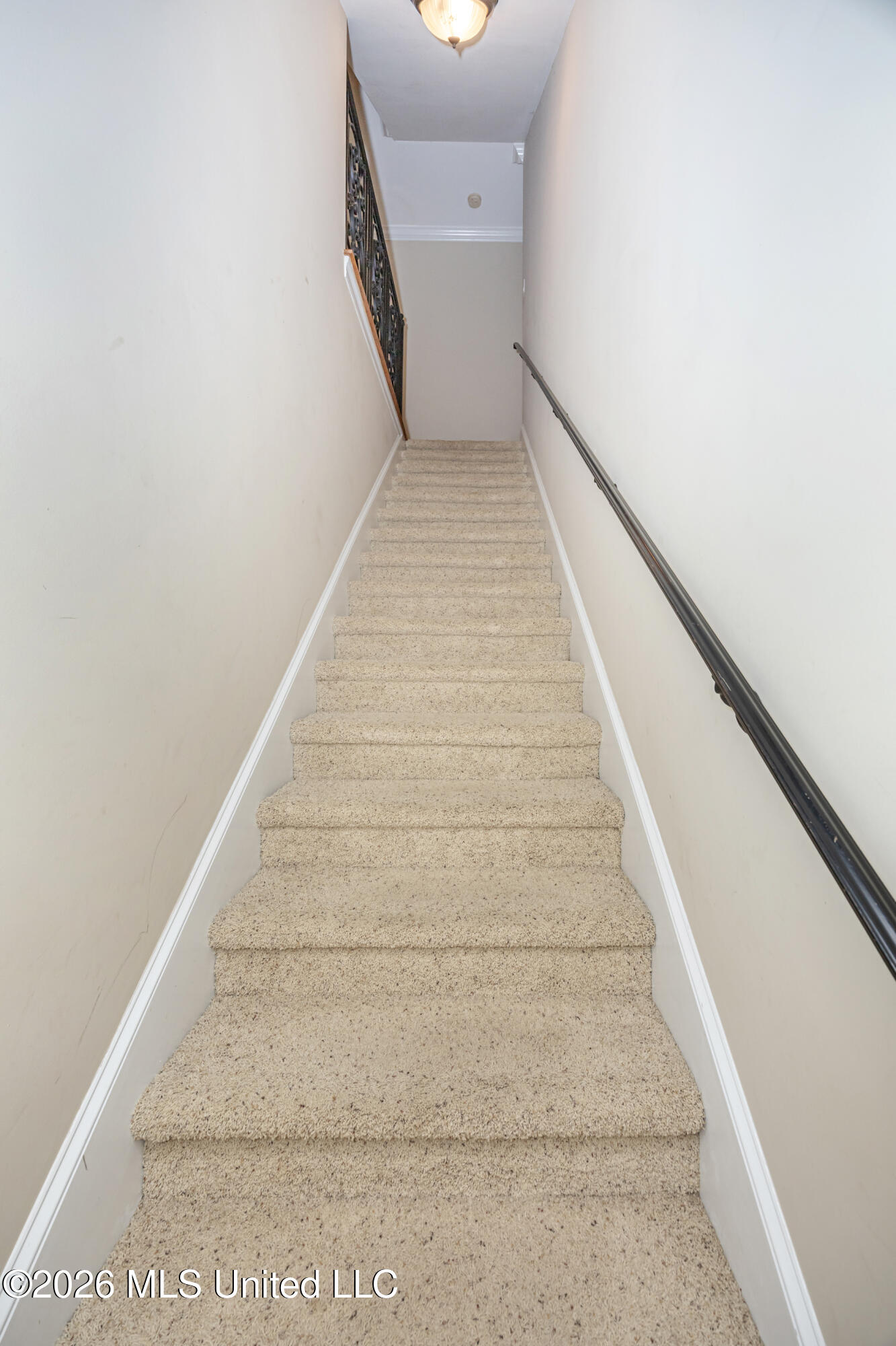 435 E Beach Drive Property Photo 72