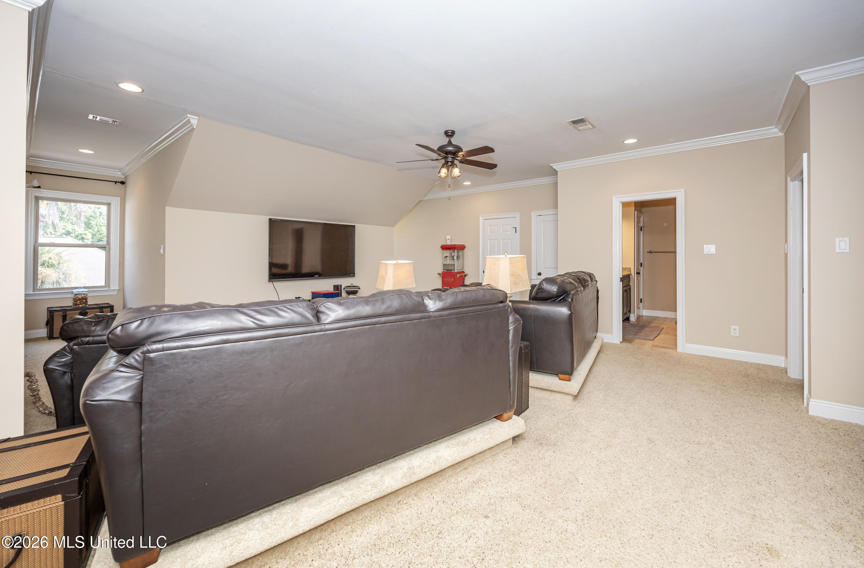 435 E Beach Drive Property Photo 74