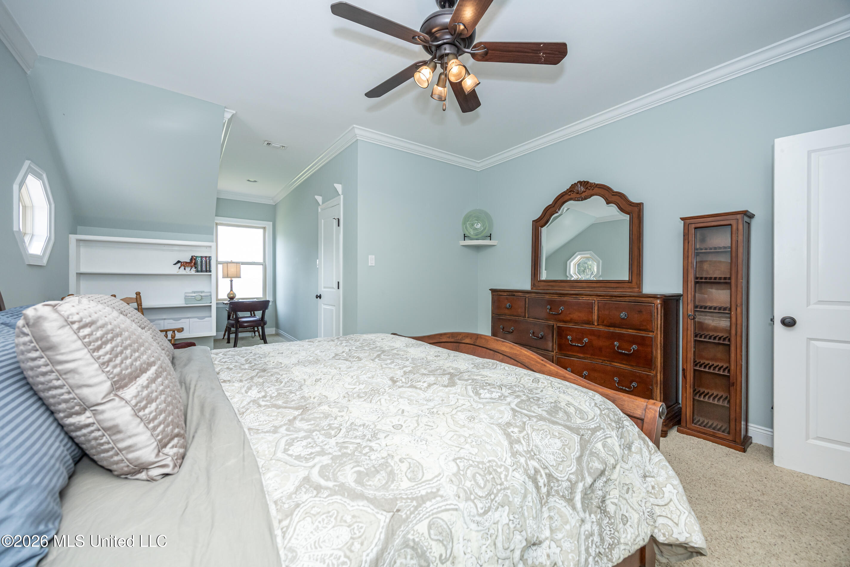 435 E Beach Drive Property Photo 85