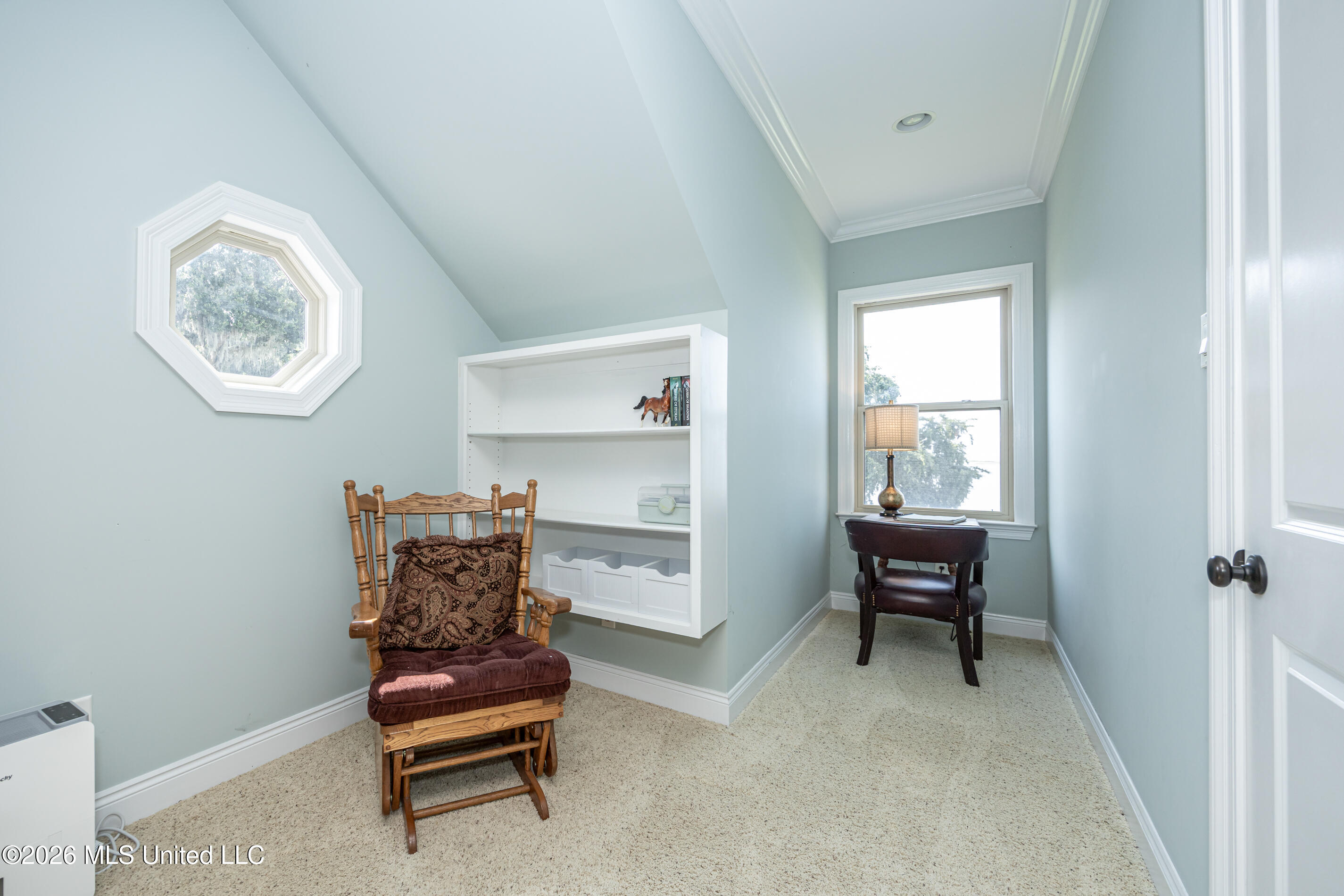 435 E Beach Drive Property Photo 86