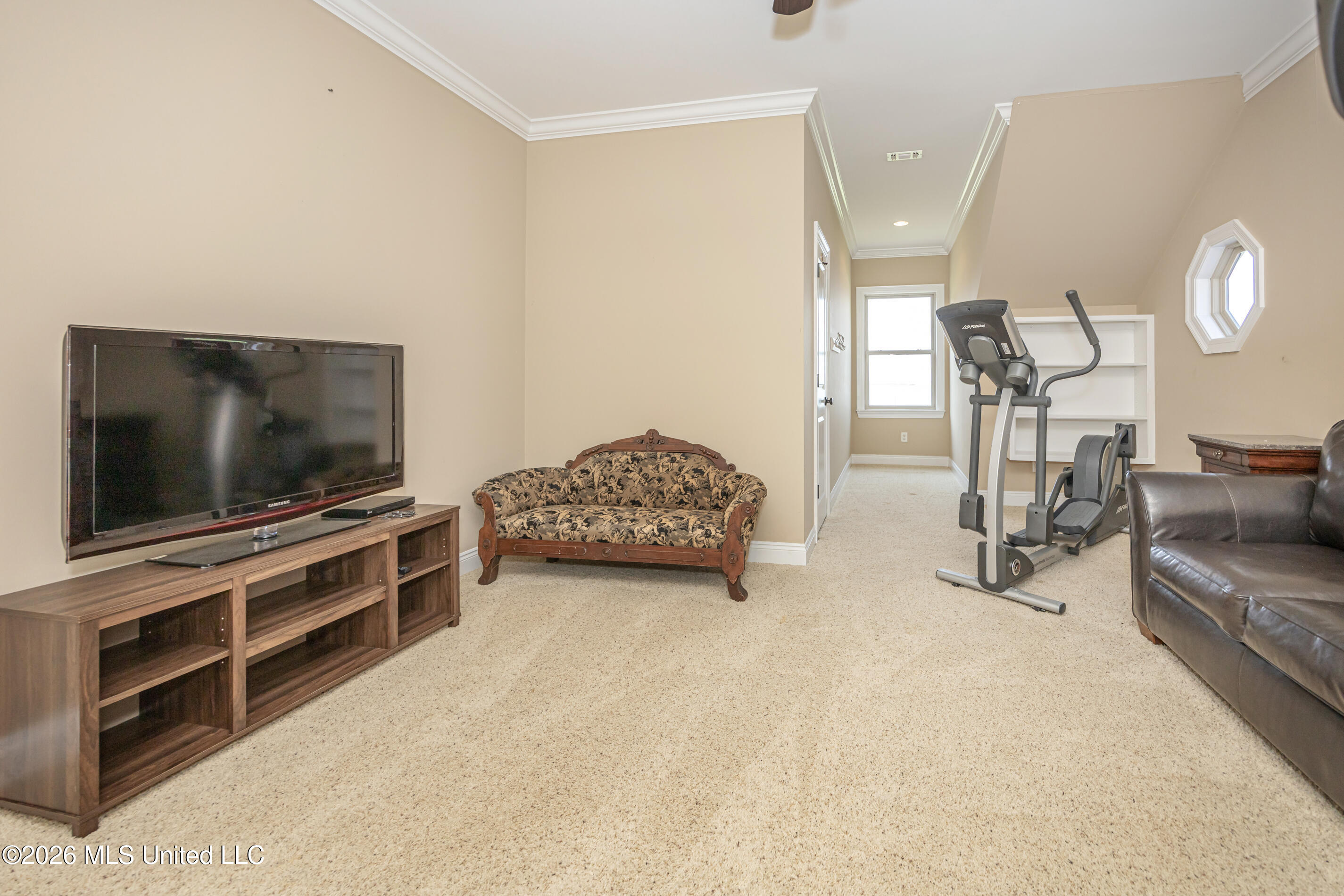 435 E Beach Drive Property Photo 91