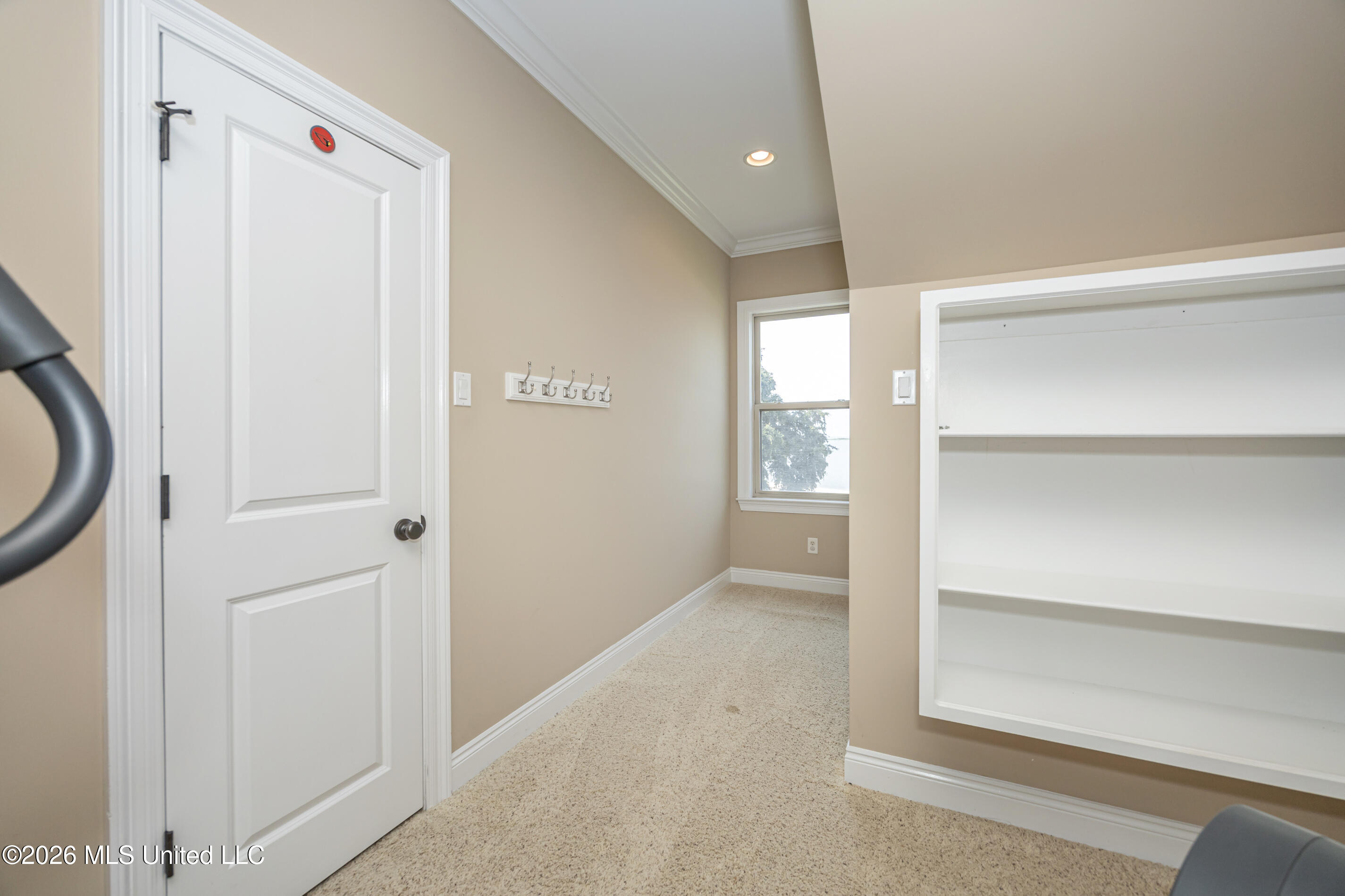 435 E Beach Drive Property Photo 92