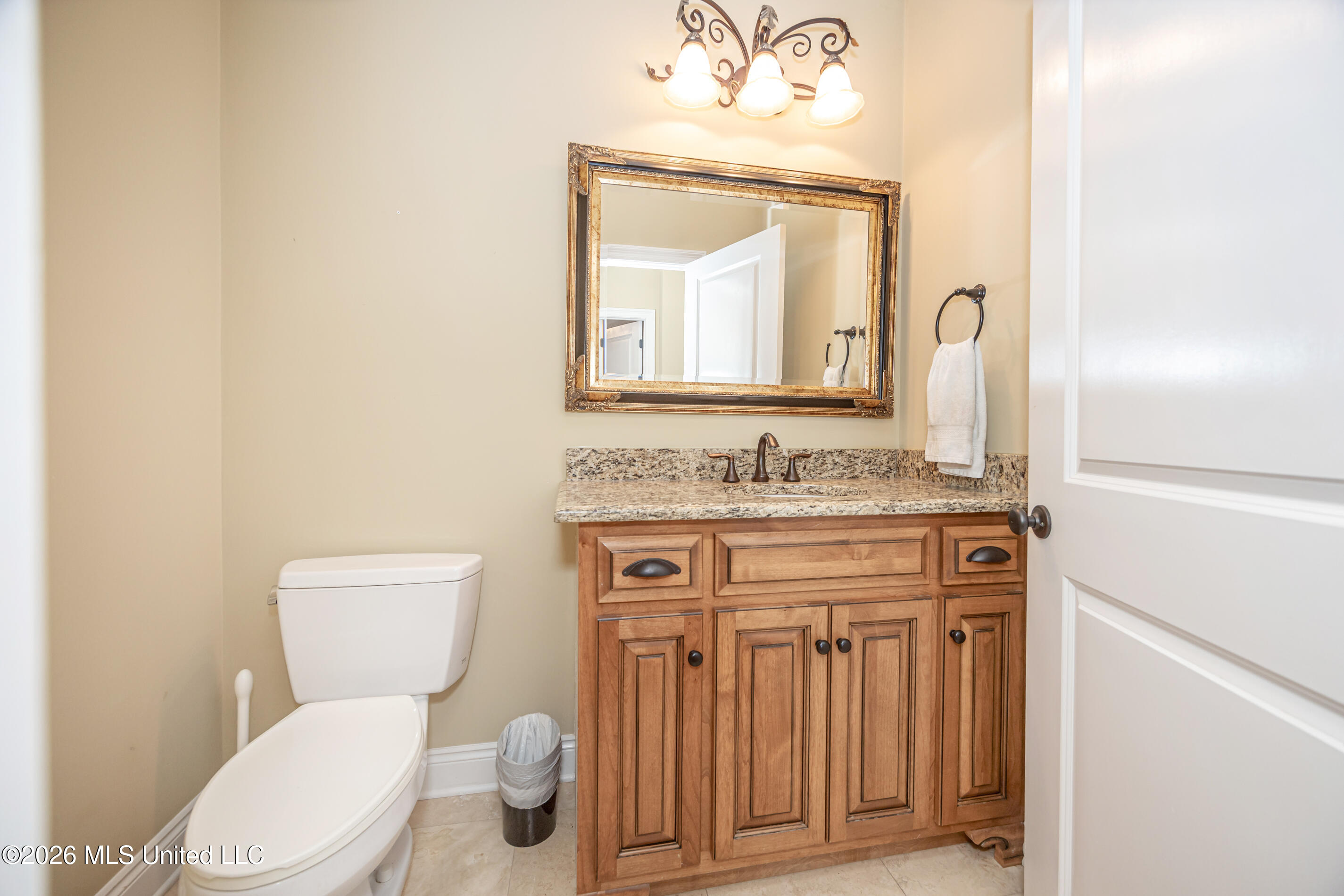 435 E Beach Drive Property Photo 96