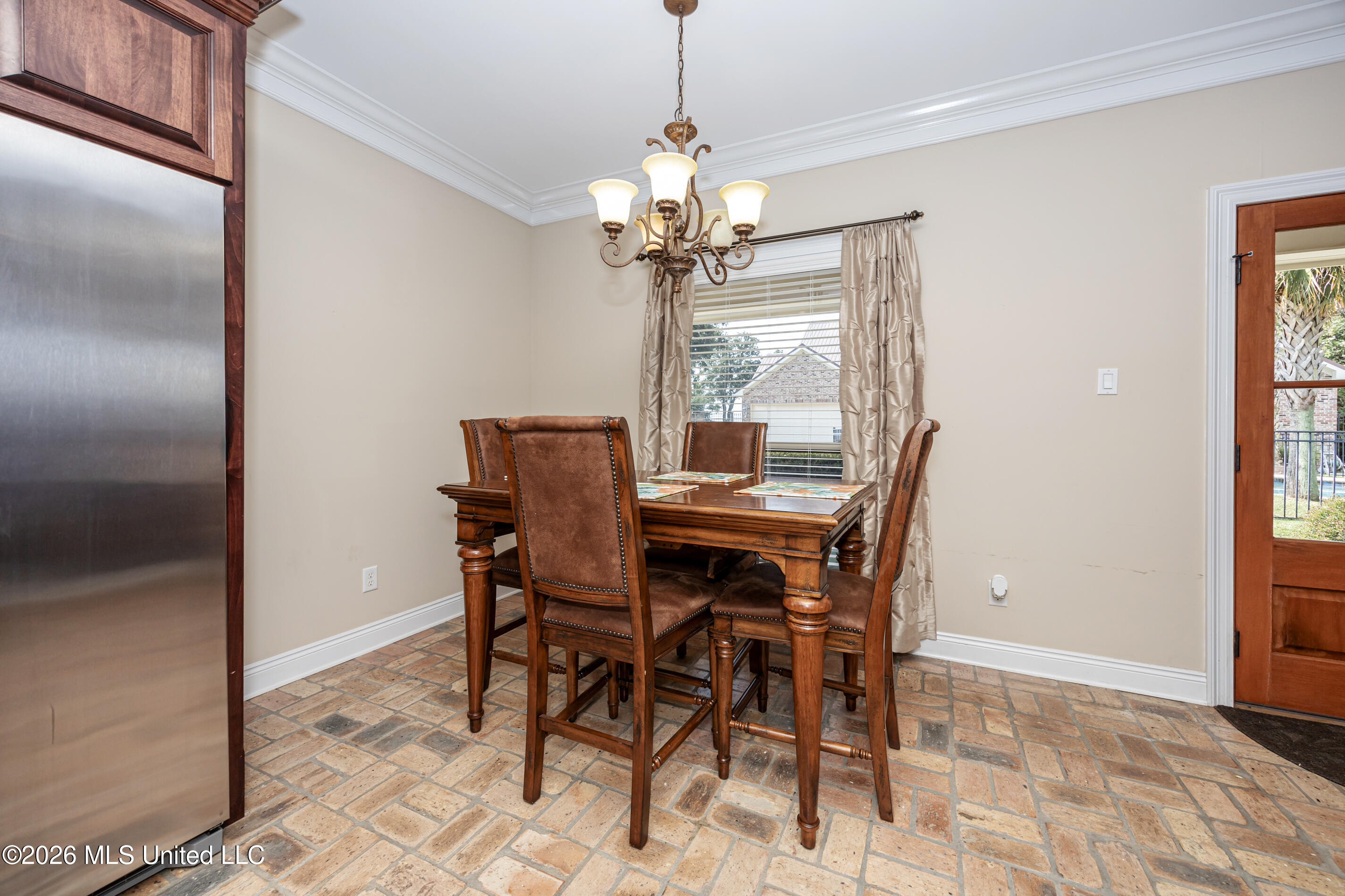 435 E Beach Drive Property Photo 116