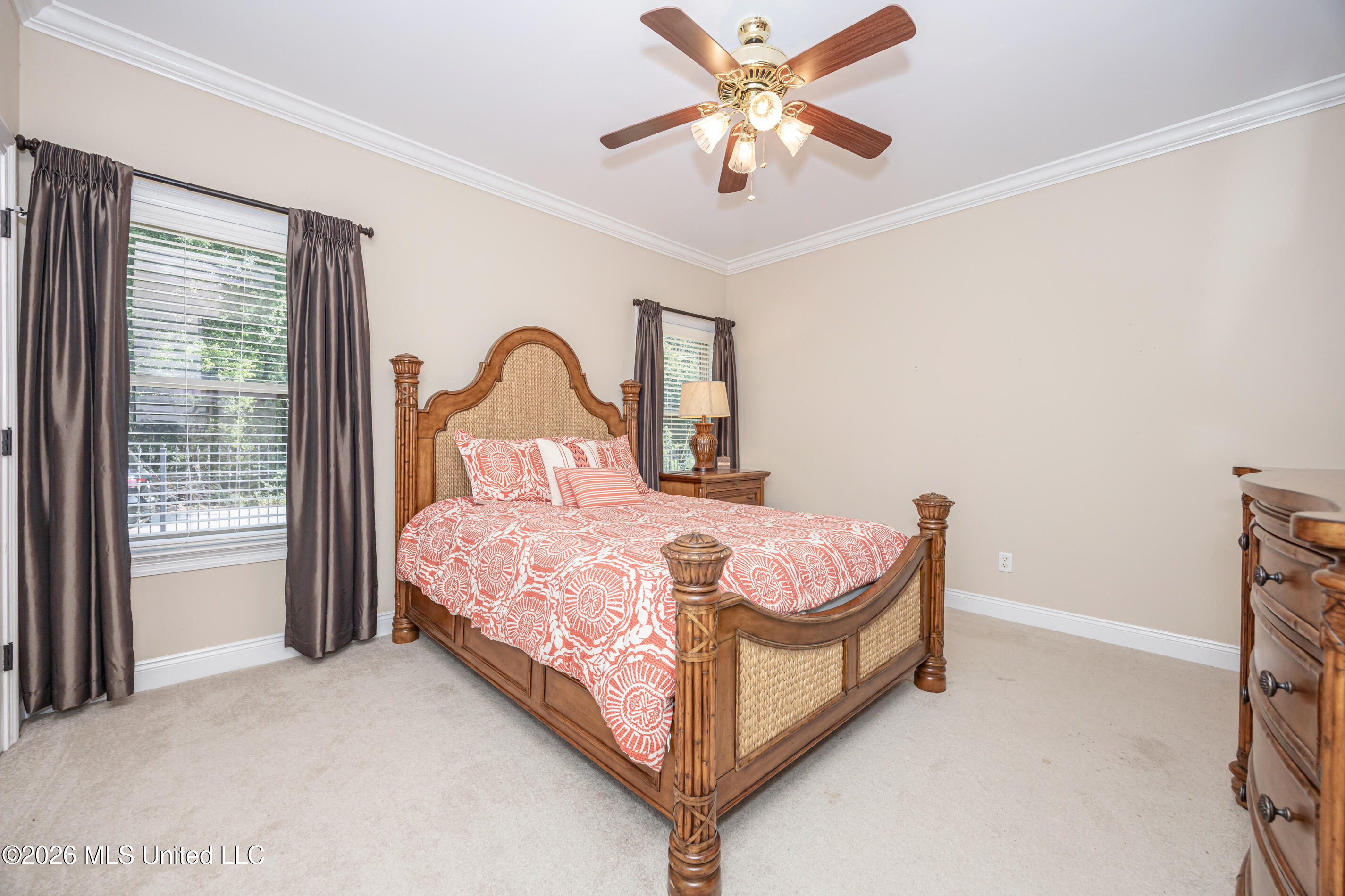 435 E Beach Drive Property Photo 127
