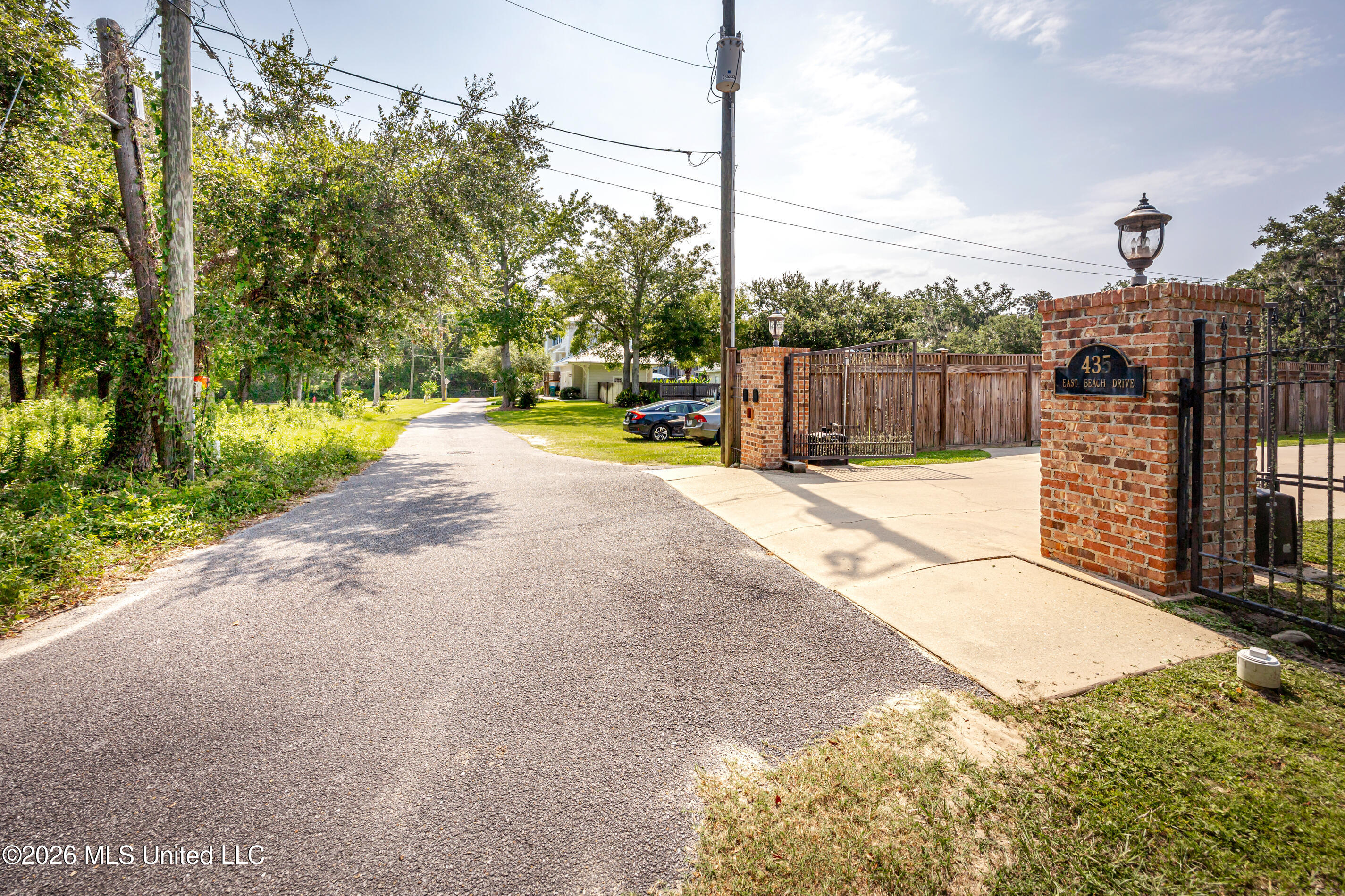 435 E Beach Drive Property Photo 142