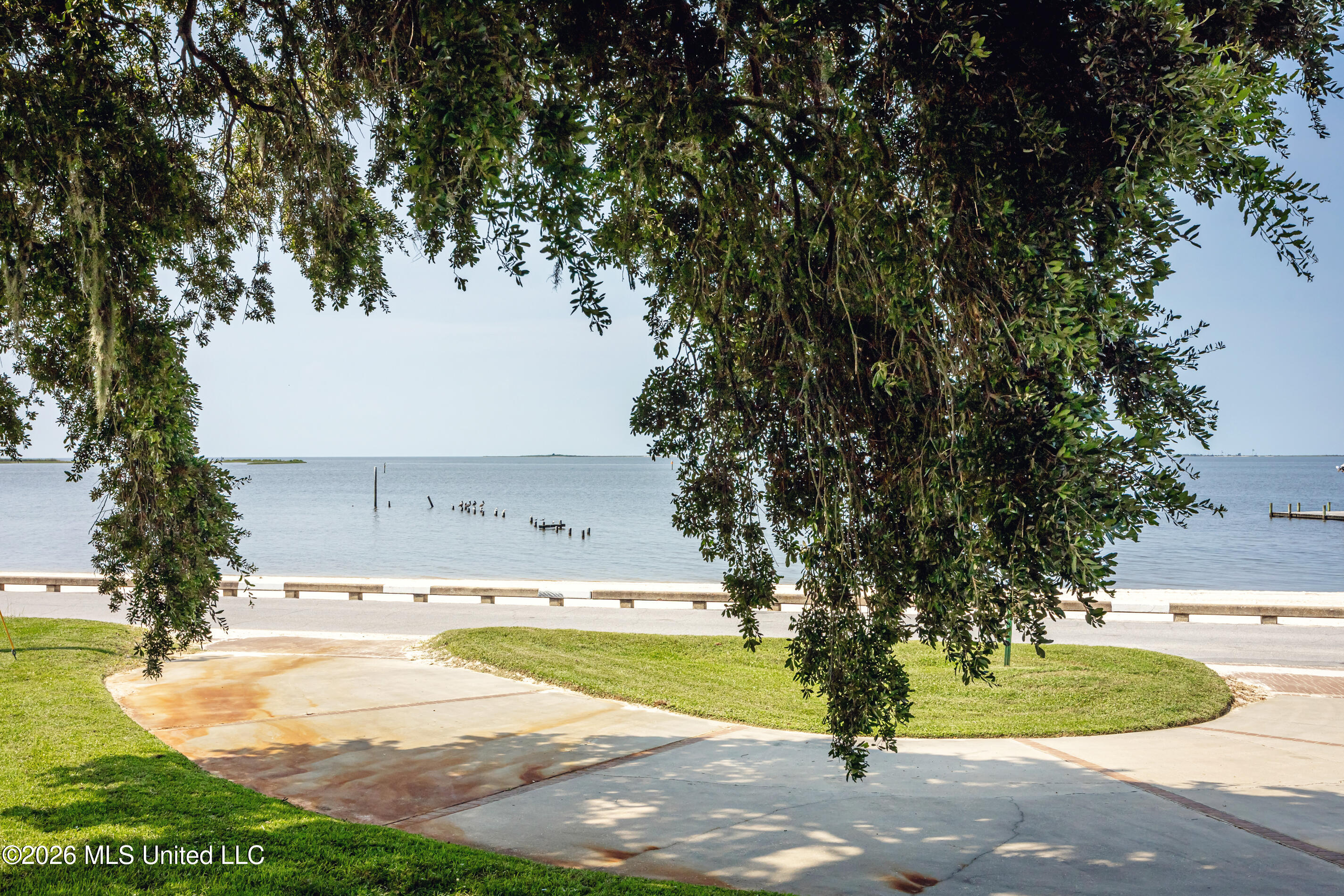 435 E Beach Drive Property Photo 159