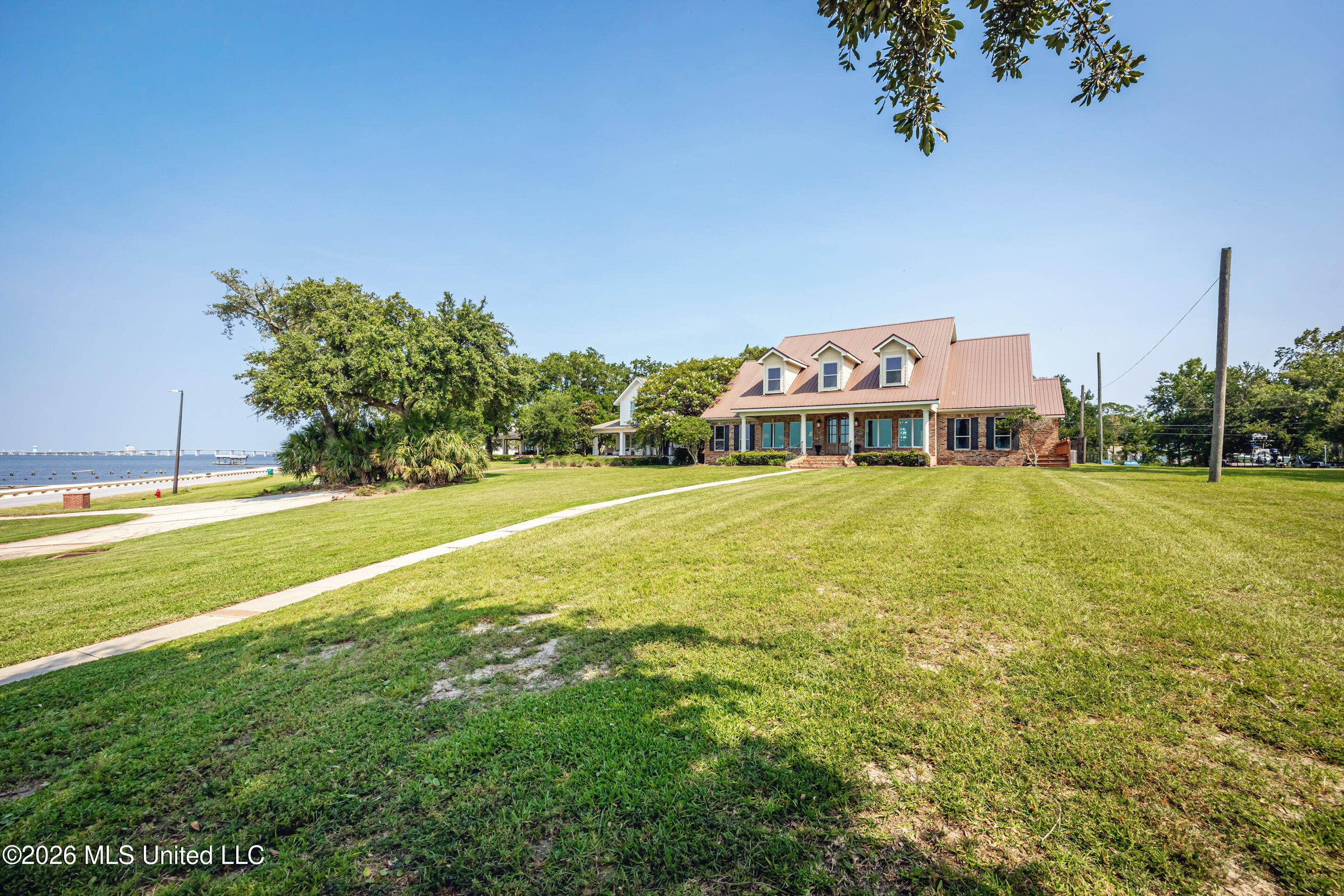 435 E Beach Drive Property Photo 160