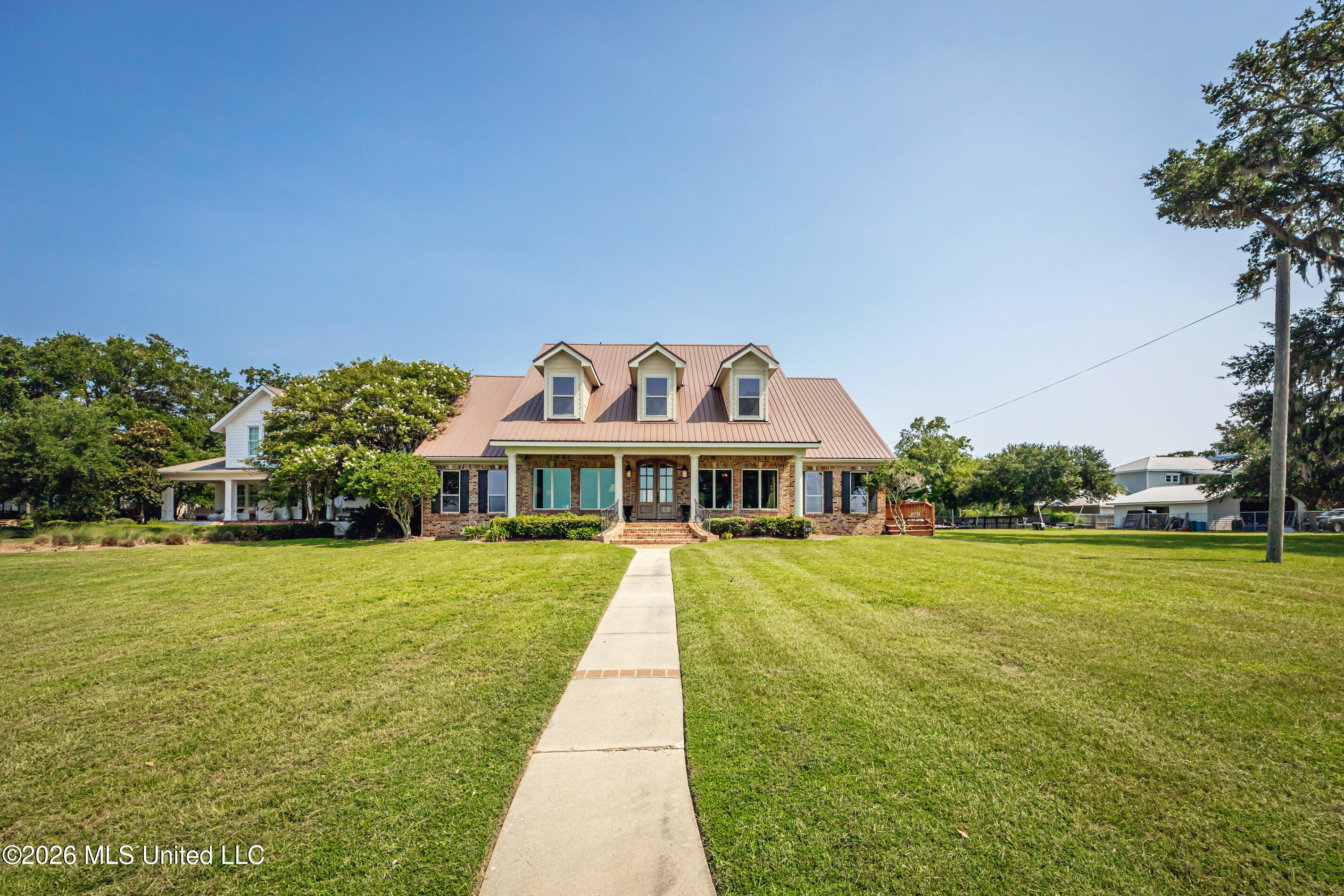 435 E Beach Drive Property Photo 170