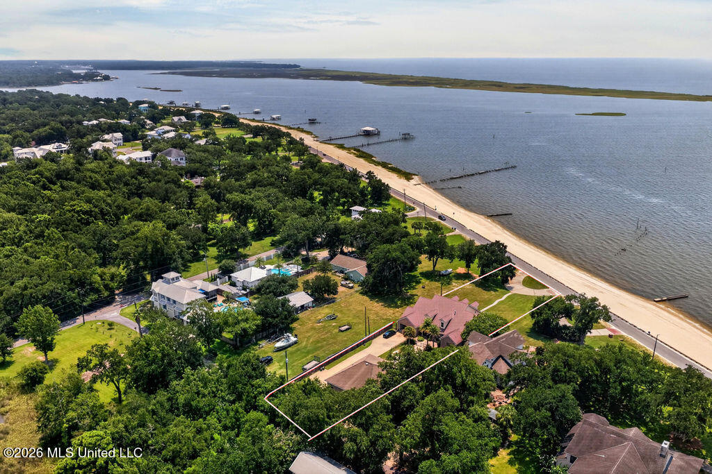 435 E Beach Drive Property Photo 178