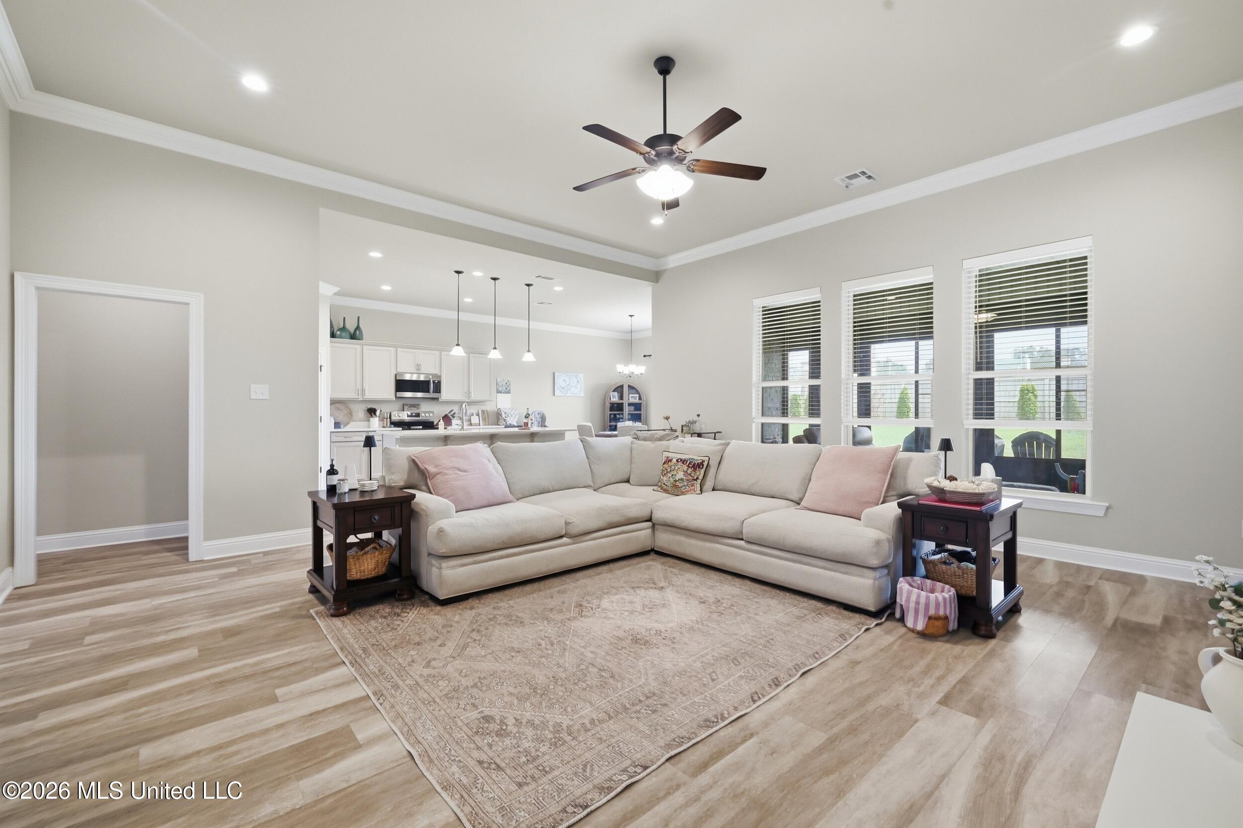 9225 Natures Trail Property Photo 4