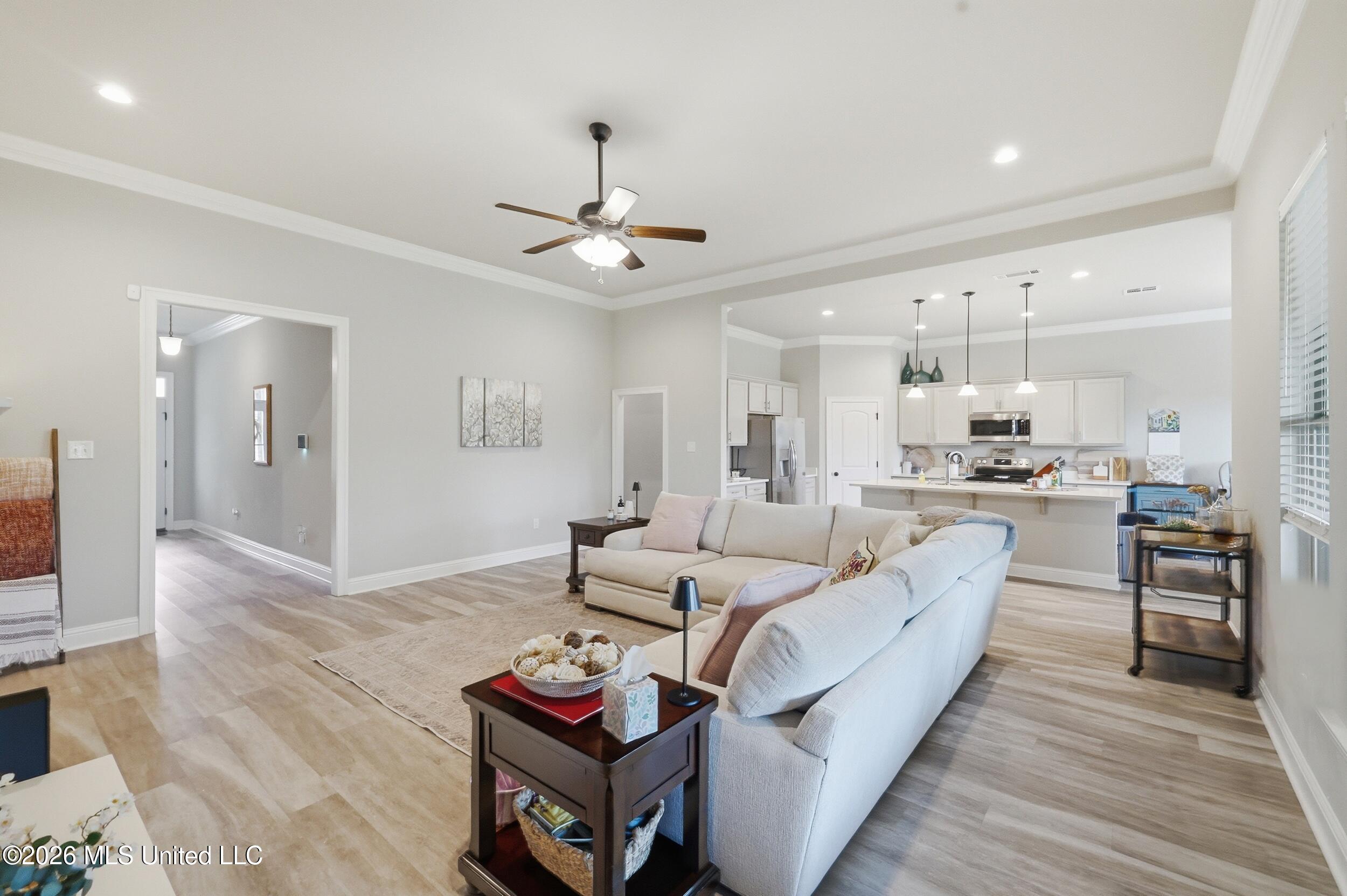 9225 Natures Trail Property Photo 8