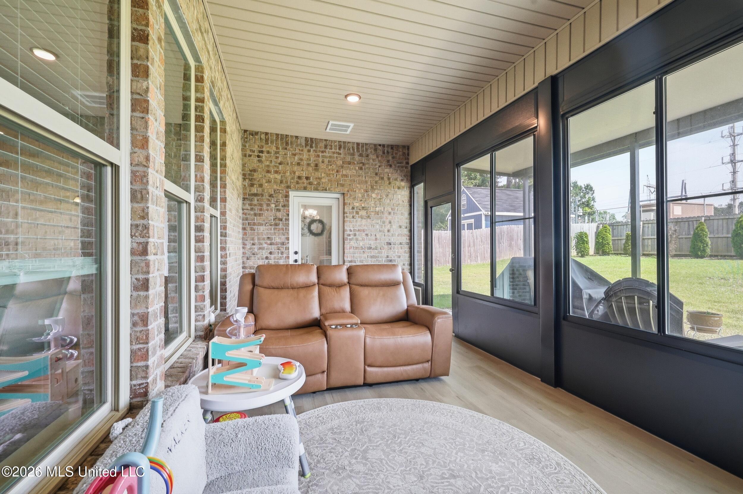 9225 Natures Trail Property Photo 39