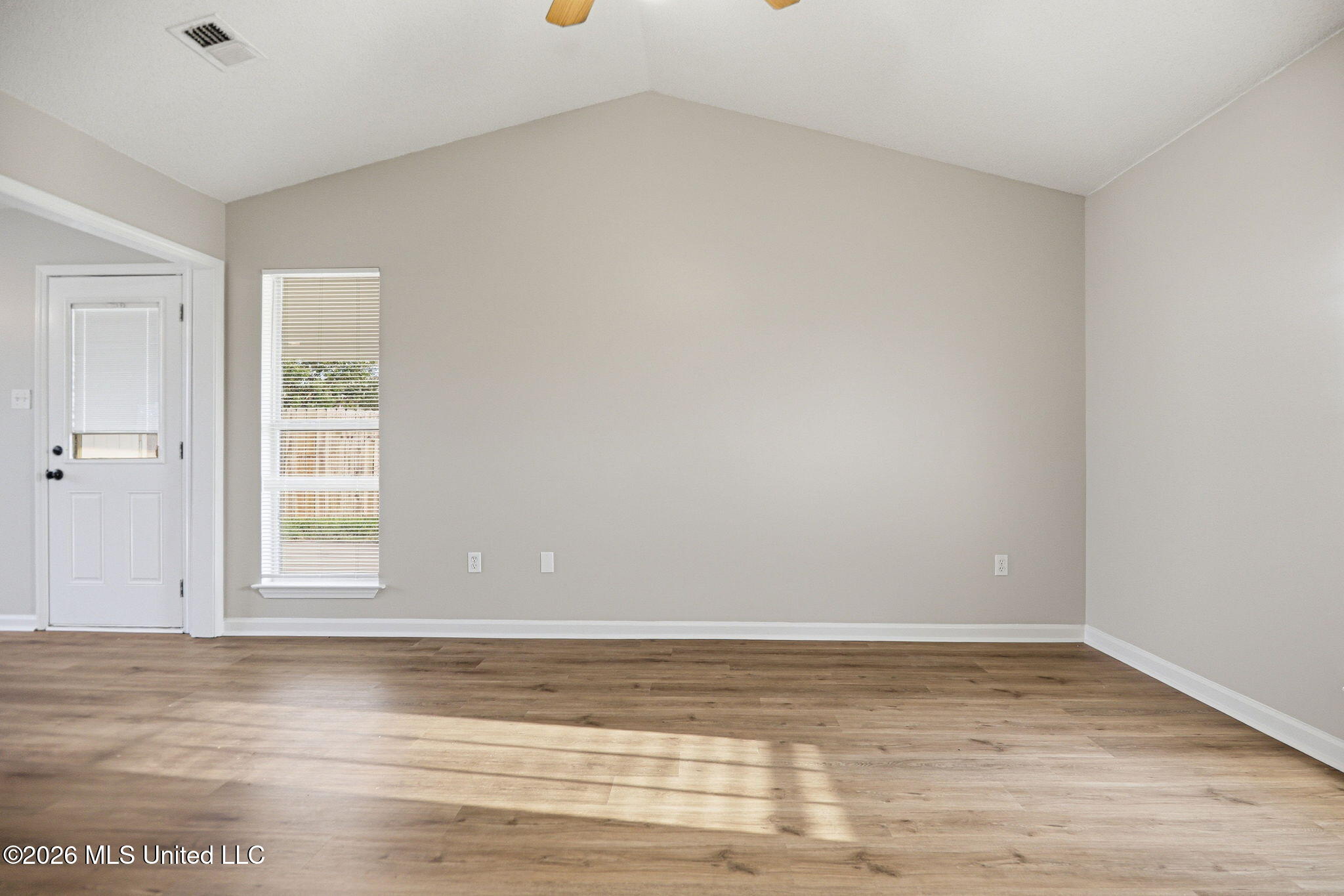 9043 W Triple Crown Loop Property Photo 8