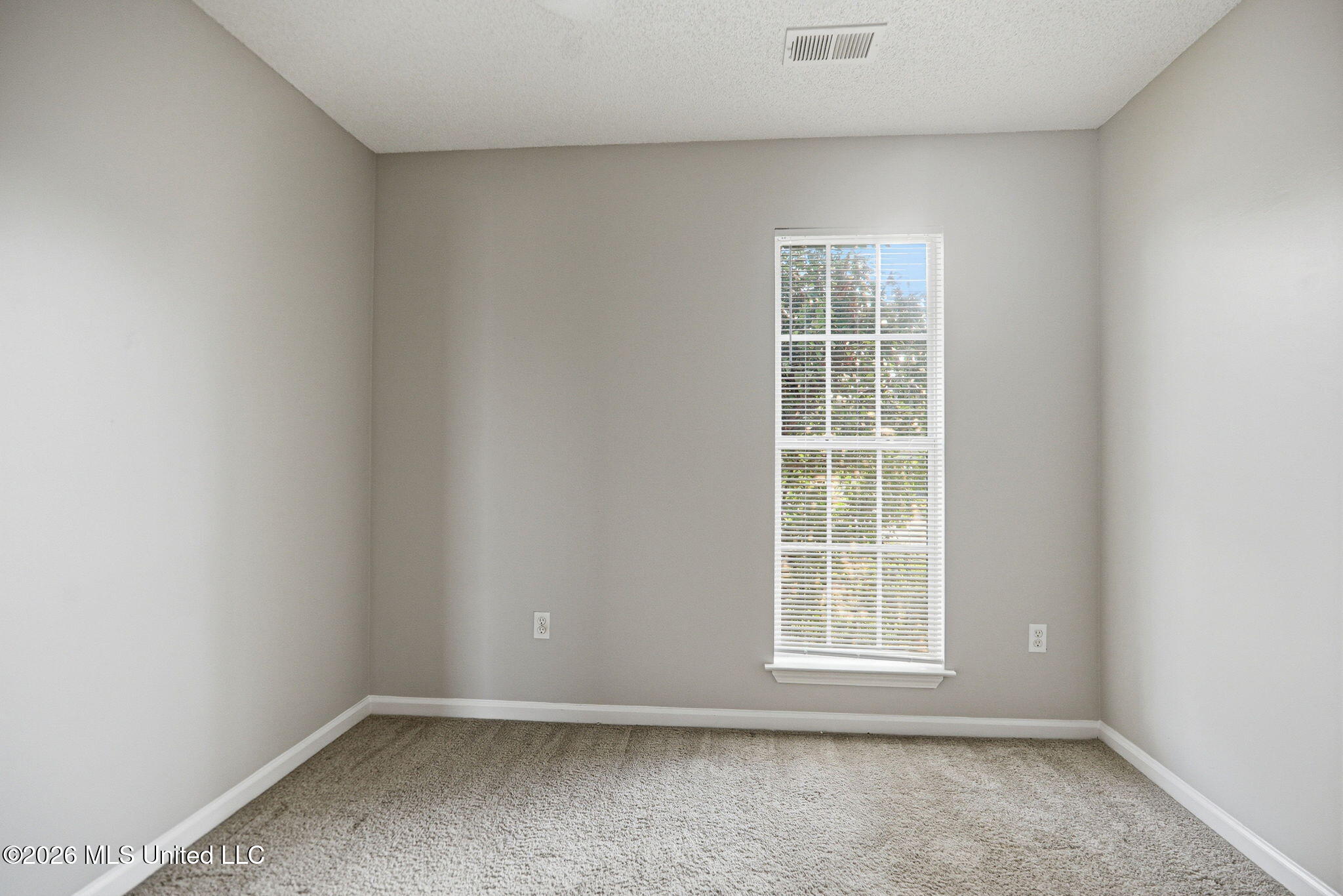 9043 W Triple Crown Loop Property Photo 16