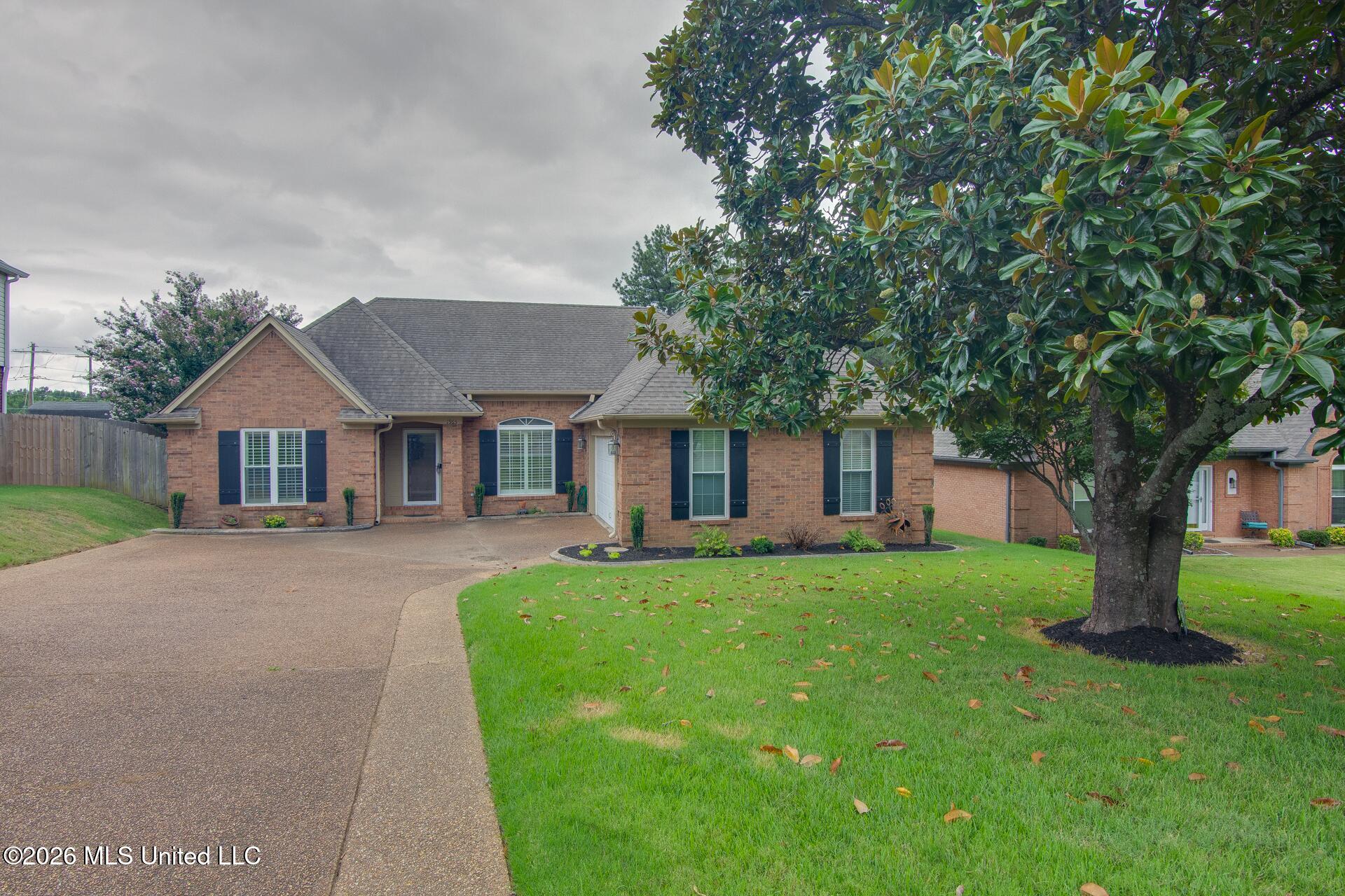 1965 Pecan Lane Property Photo 2
