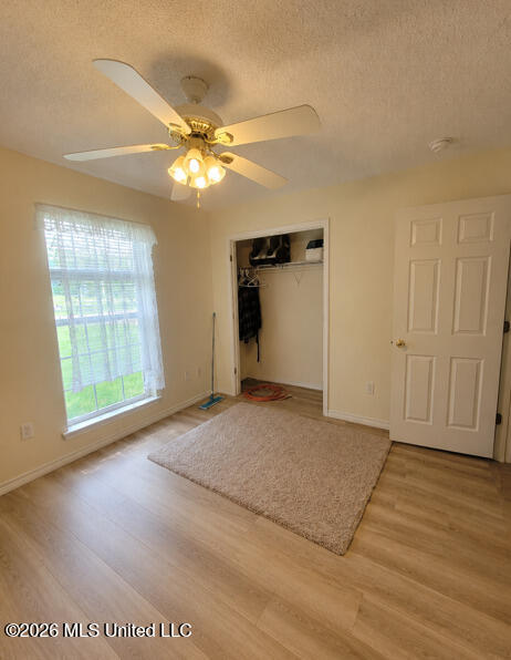710 S Hill Court Property Photo 8