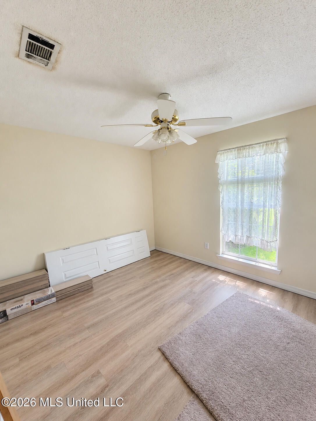 710 S Hill Court Property Photo 10