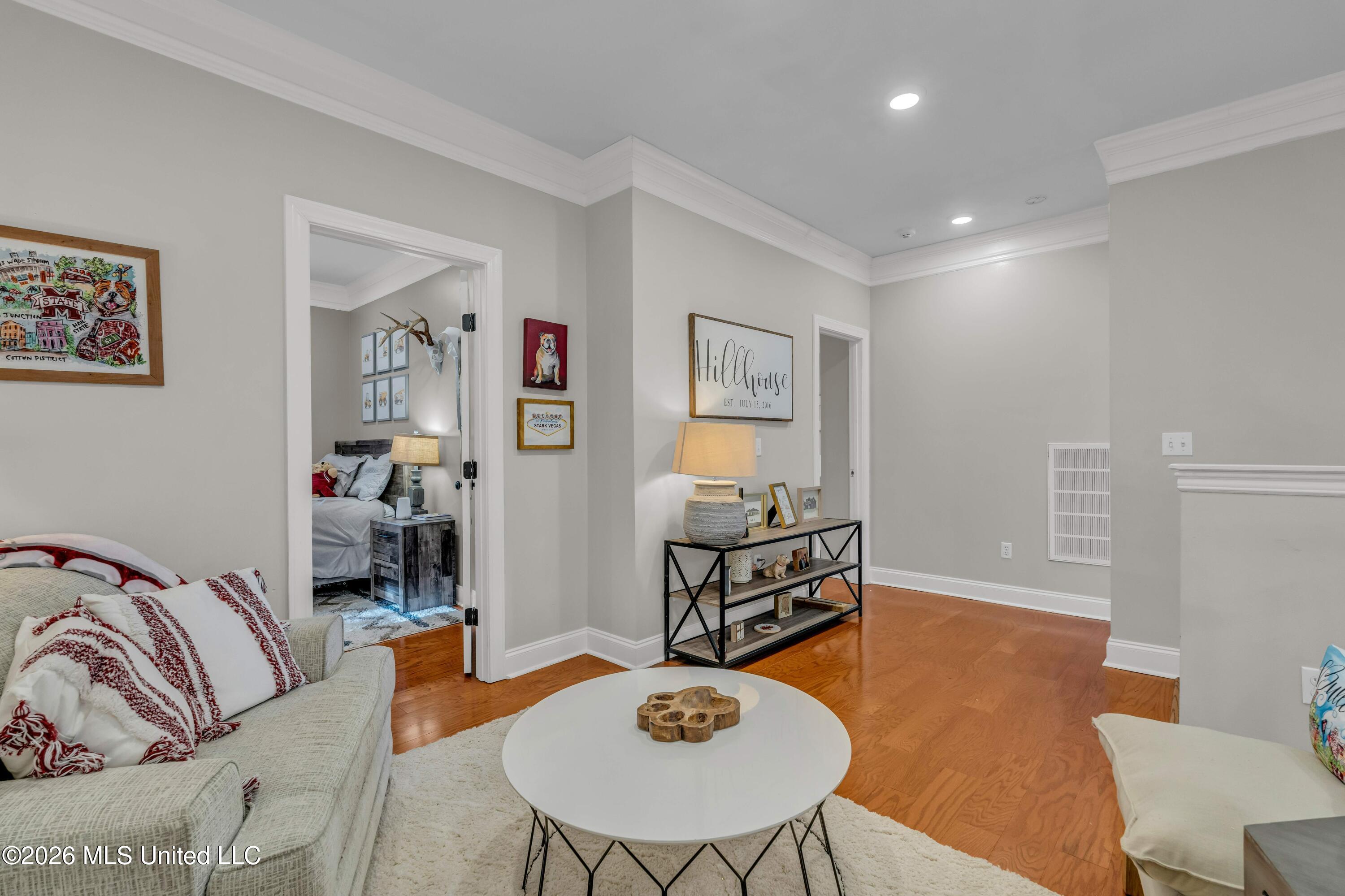 204 Oakmont Road Property Photo 30