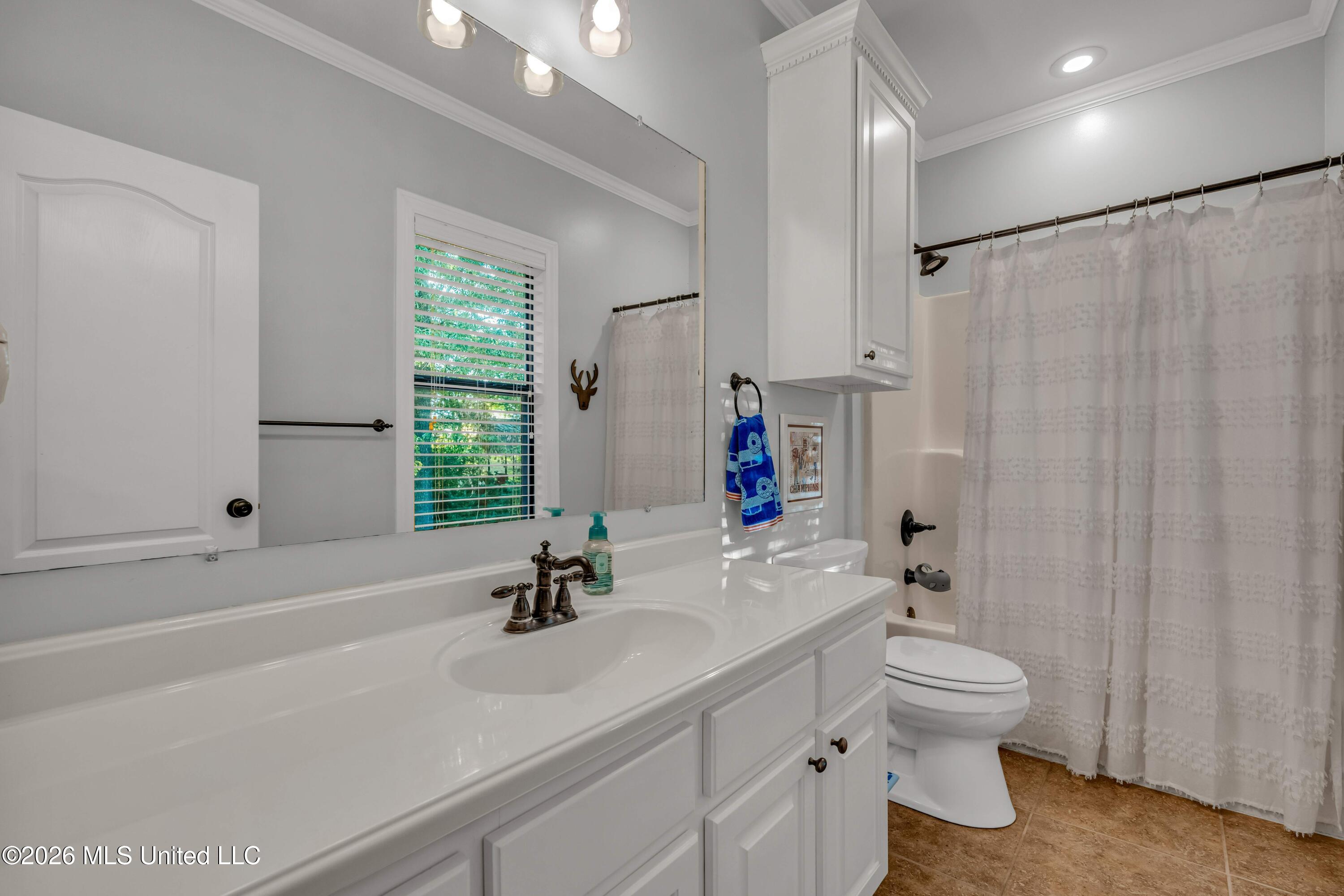 204 Oakmont Road Property Photo 41