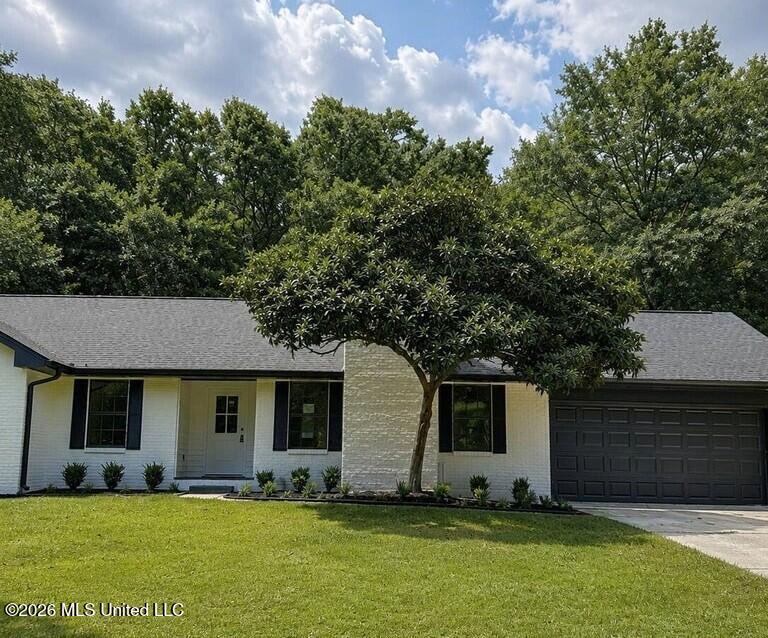 5615 Ahekolo Circle Property Photo 1
