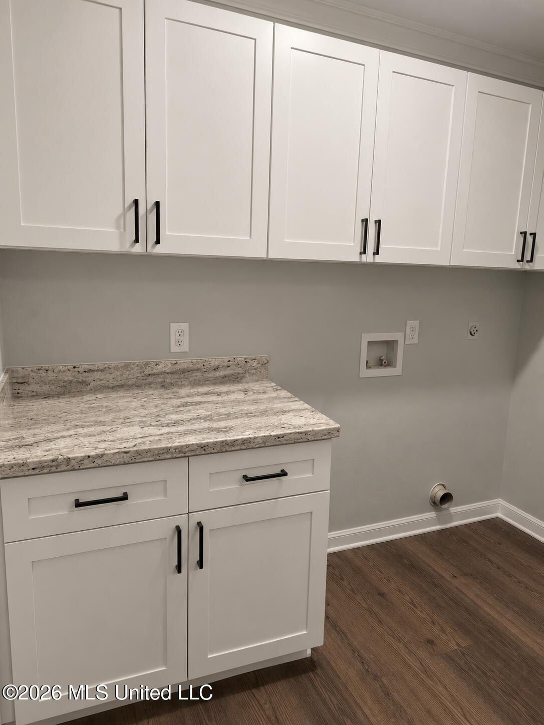 5615 Ahekolo Circle Property Photo 12