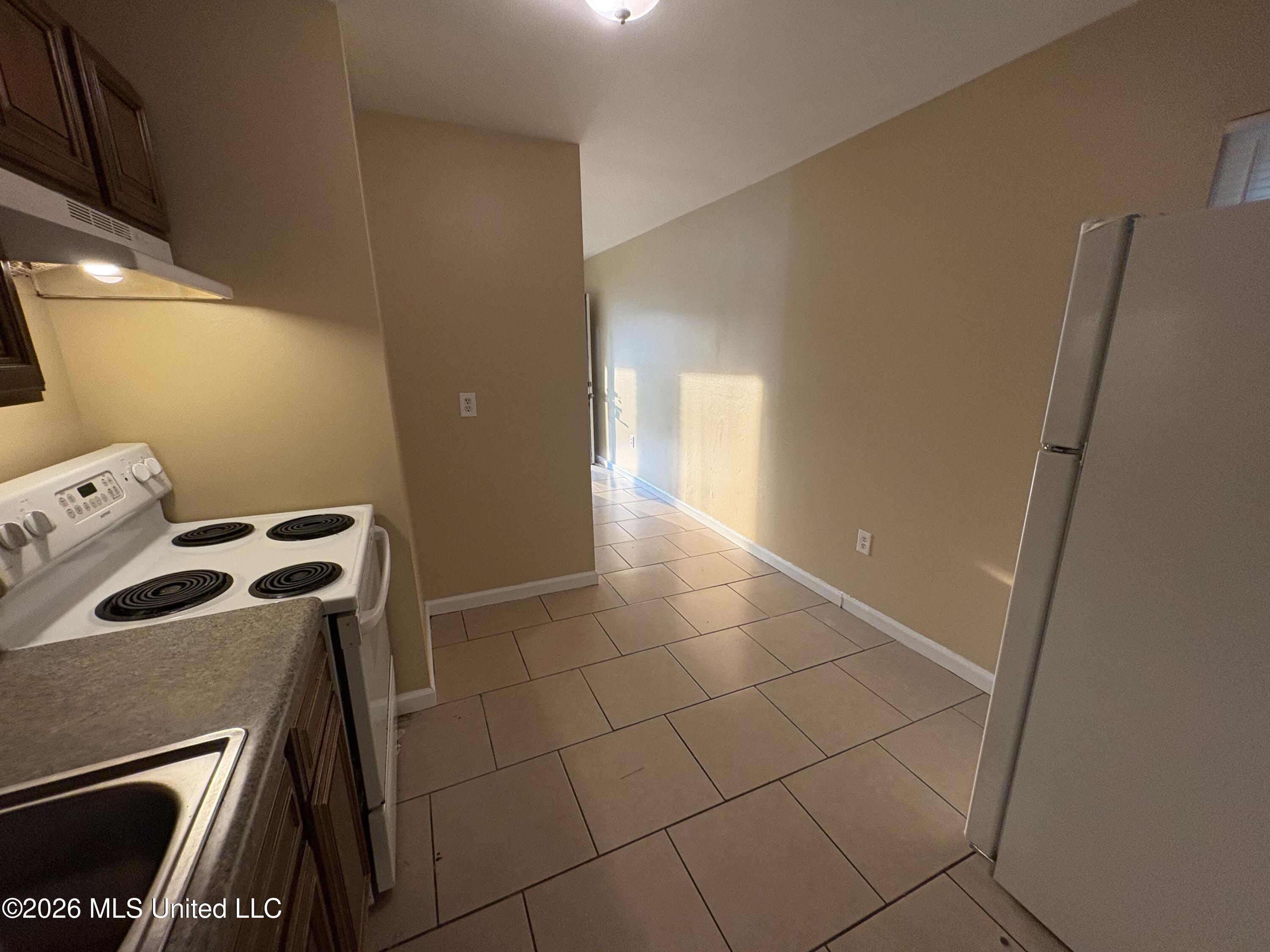 6525 Jasmine Street Property Photo 4