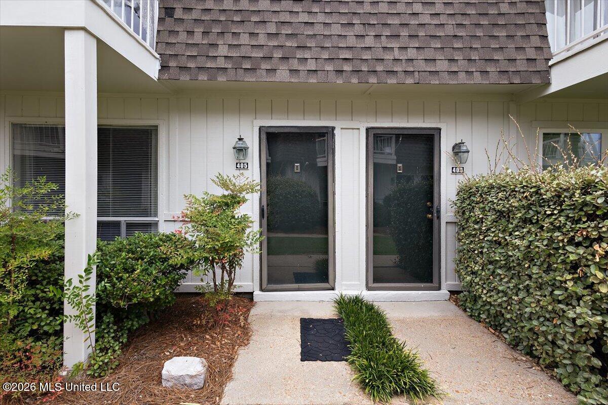 550 Post Road Property Photo 3