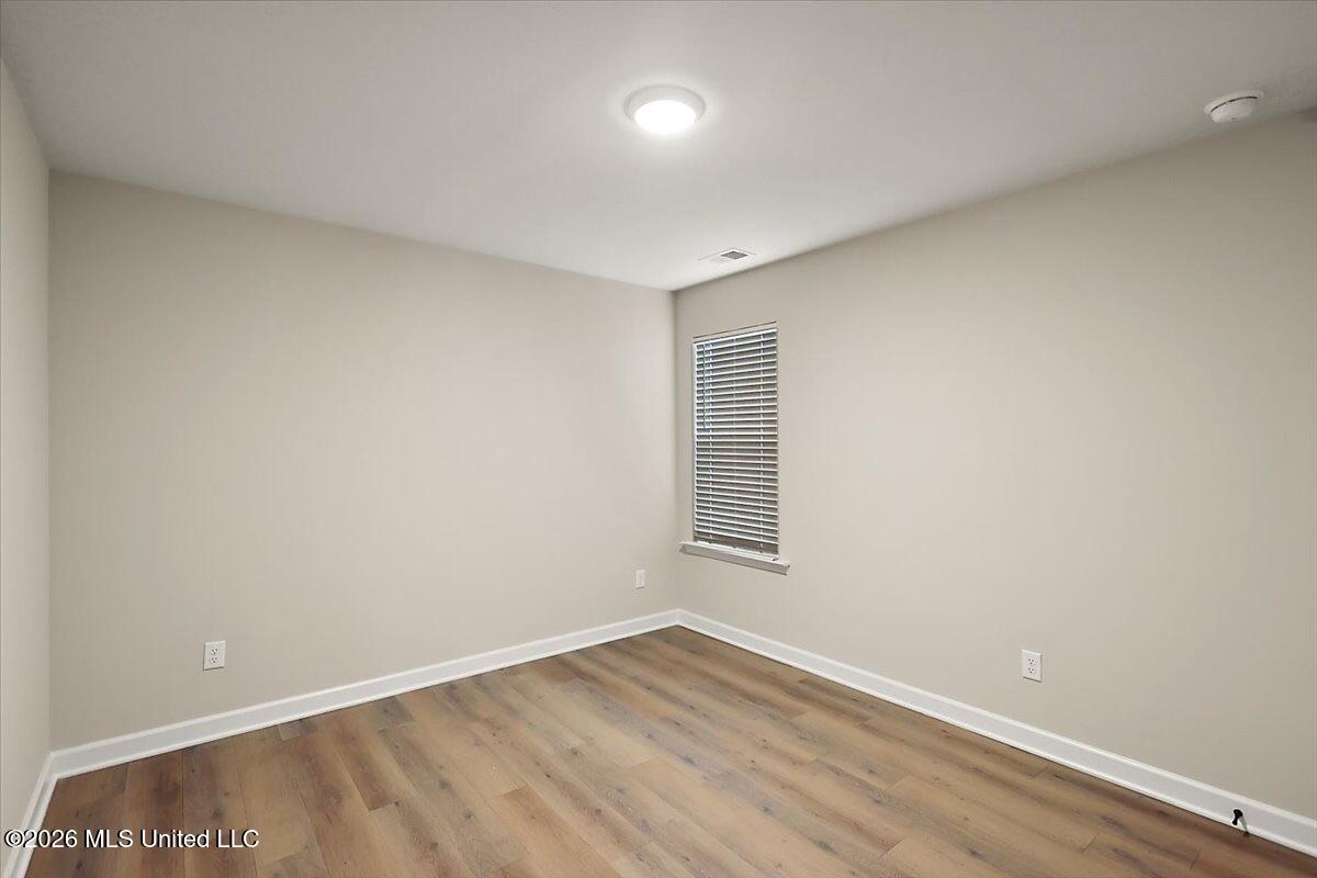 2482 Dela Drive Property Photo 22