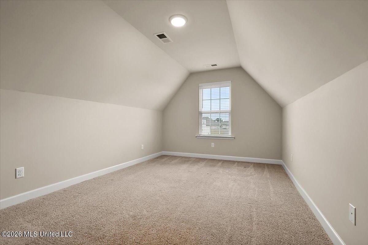 2482 Dela Drive Property Photo 25