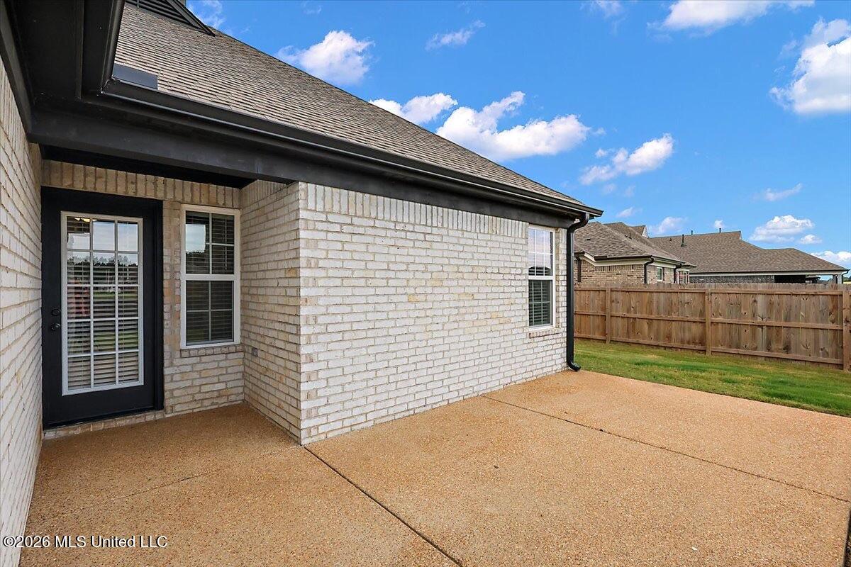 2482 Dela Drive Property Photo 26
