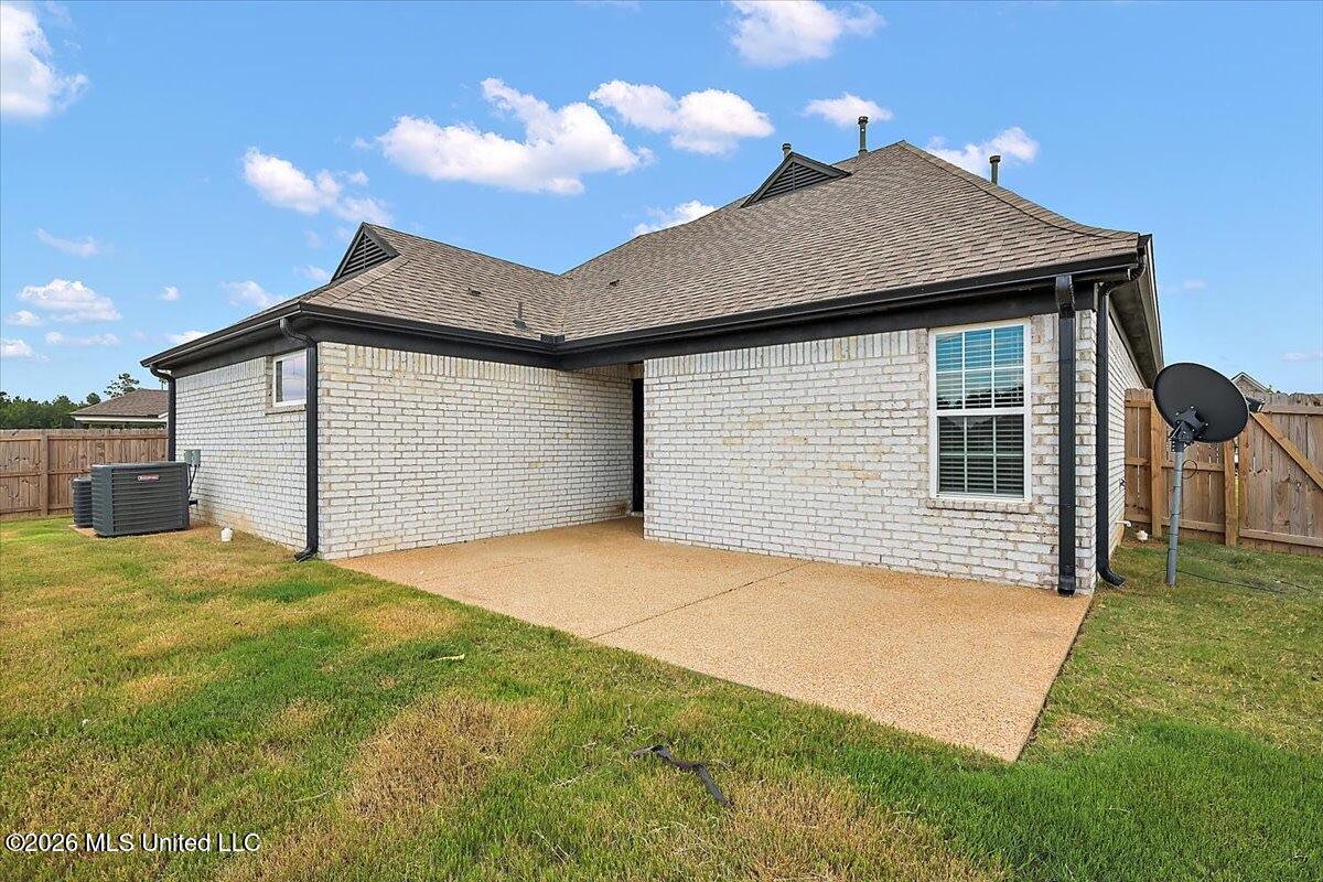 2482 Dela Drive Property Photo 30