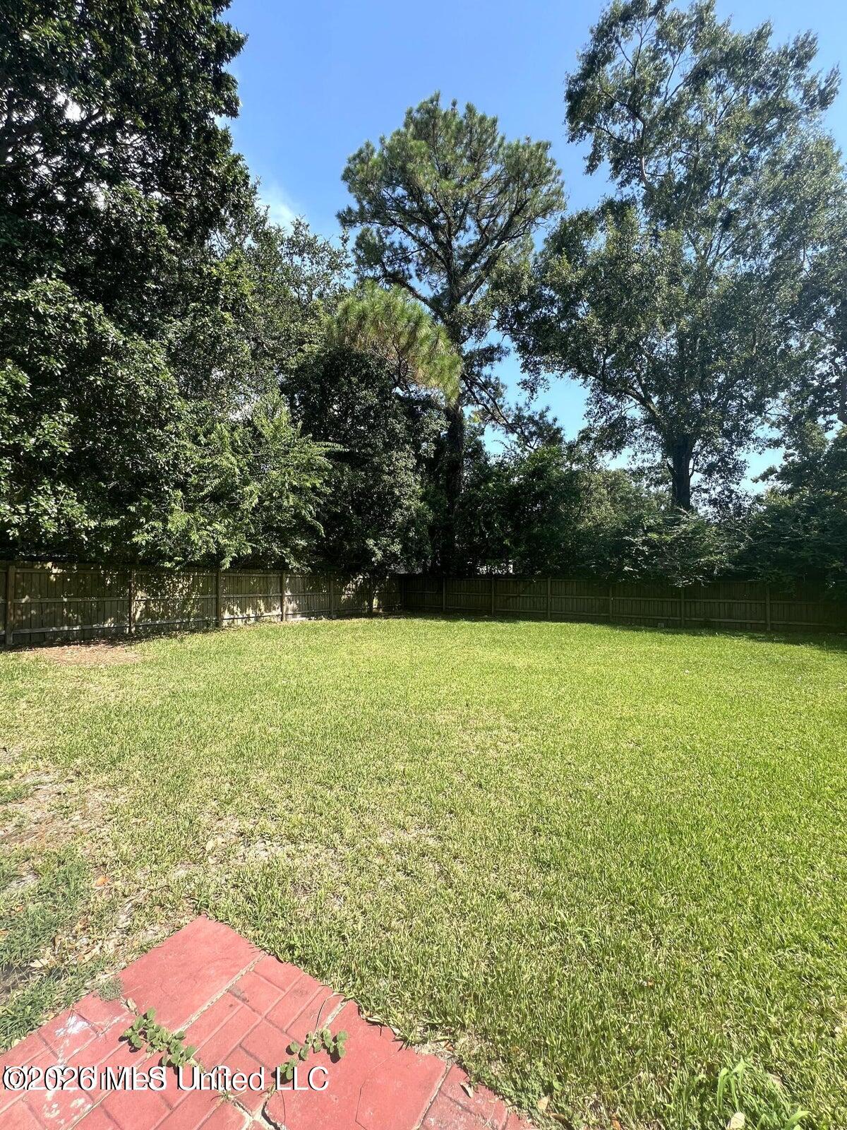 1693 Vine Street Property Photo 12