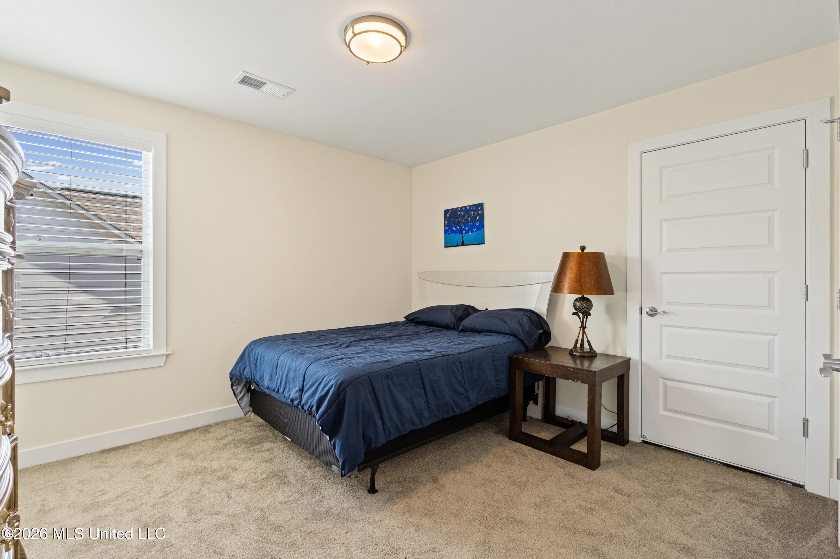 6763 W Sunrise Loop Property Photo 24