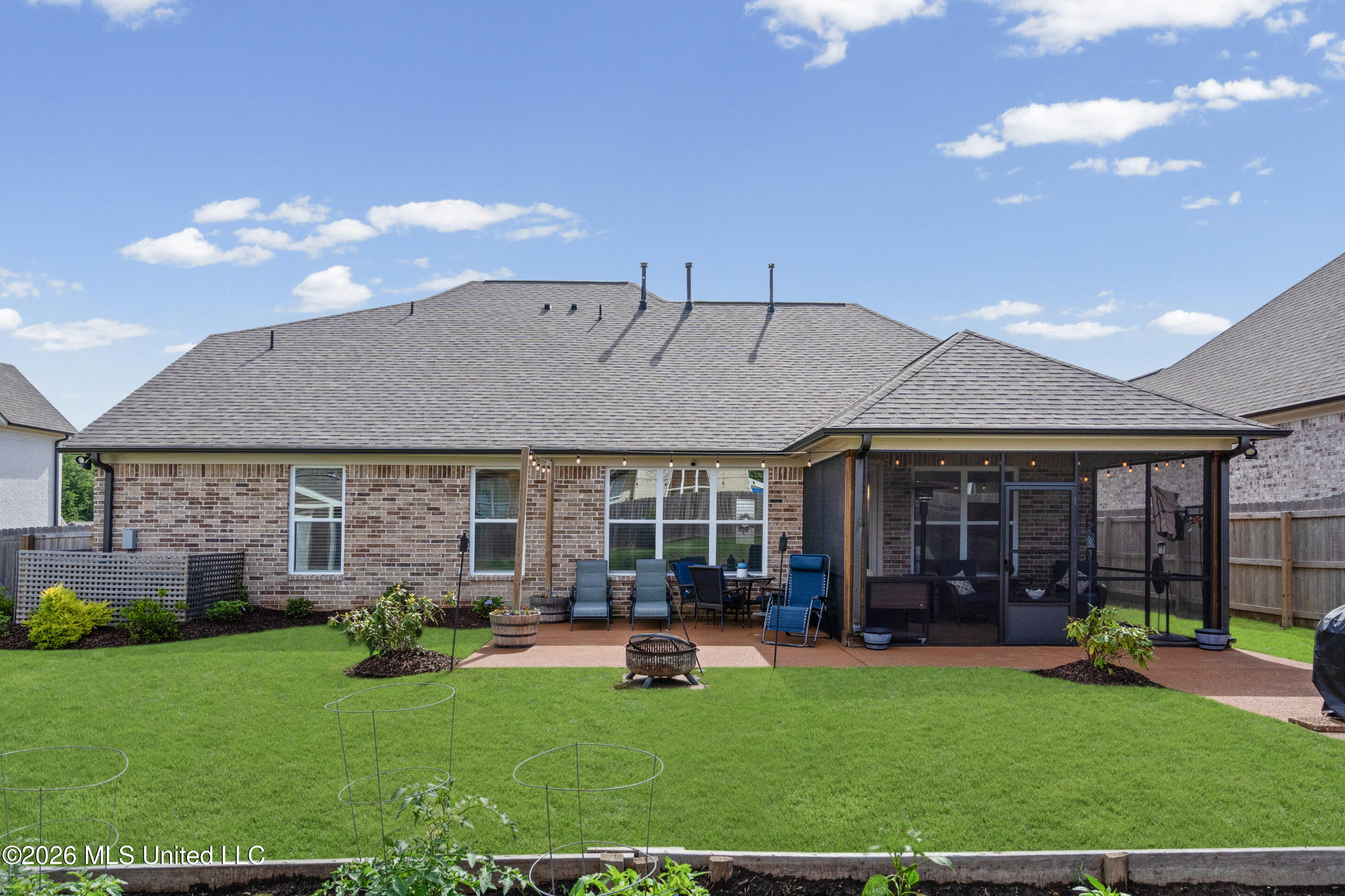 6763 W Sunrise Loop Property Photo 31