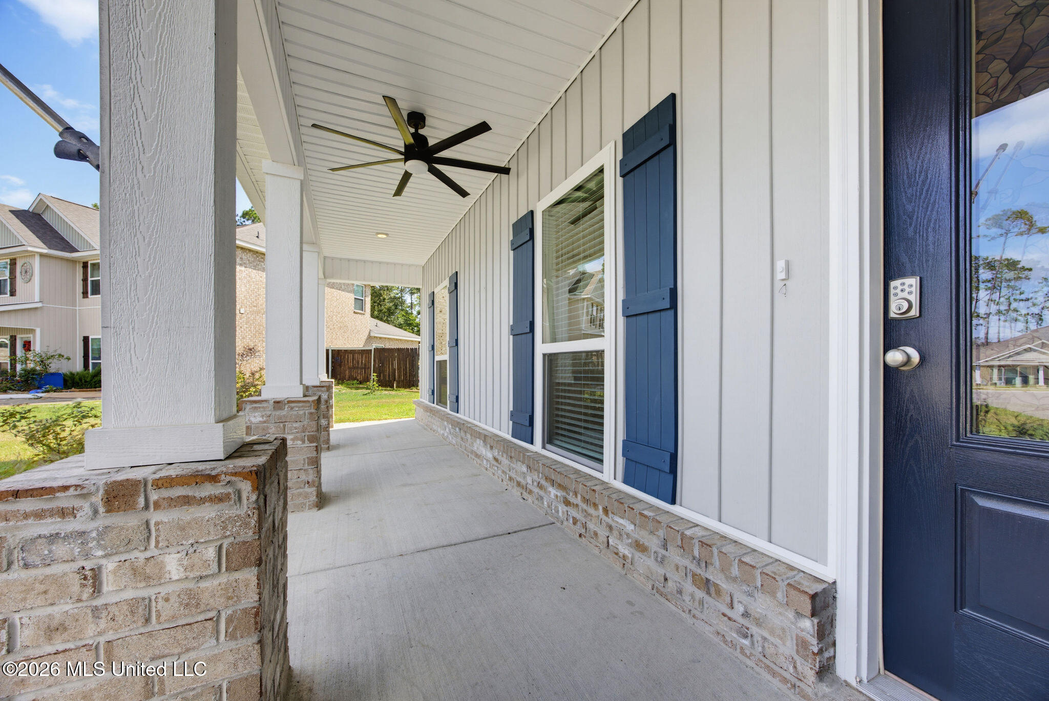 11585 Paige Cove Property Photo 6