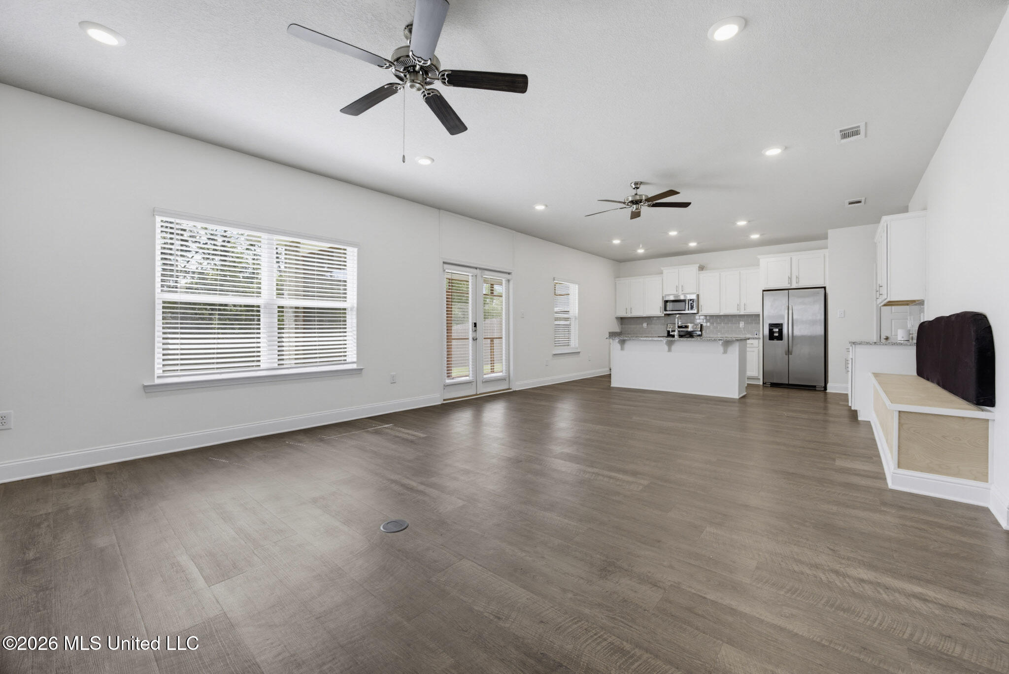 11585 Paige Cove Property Photo 13