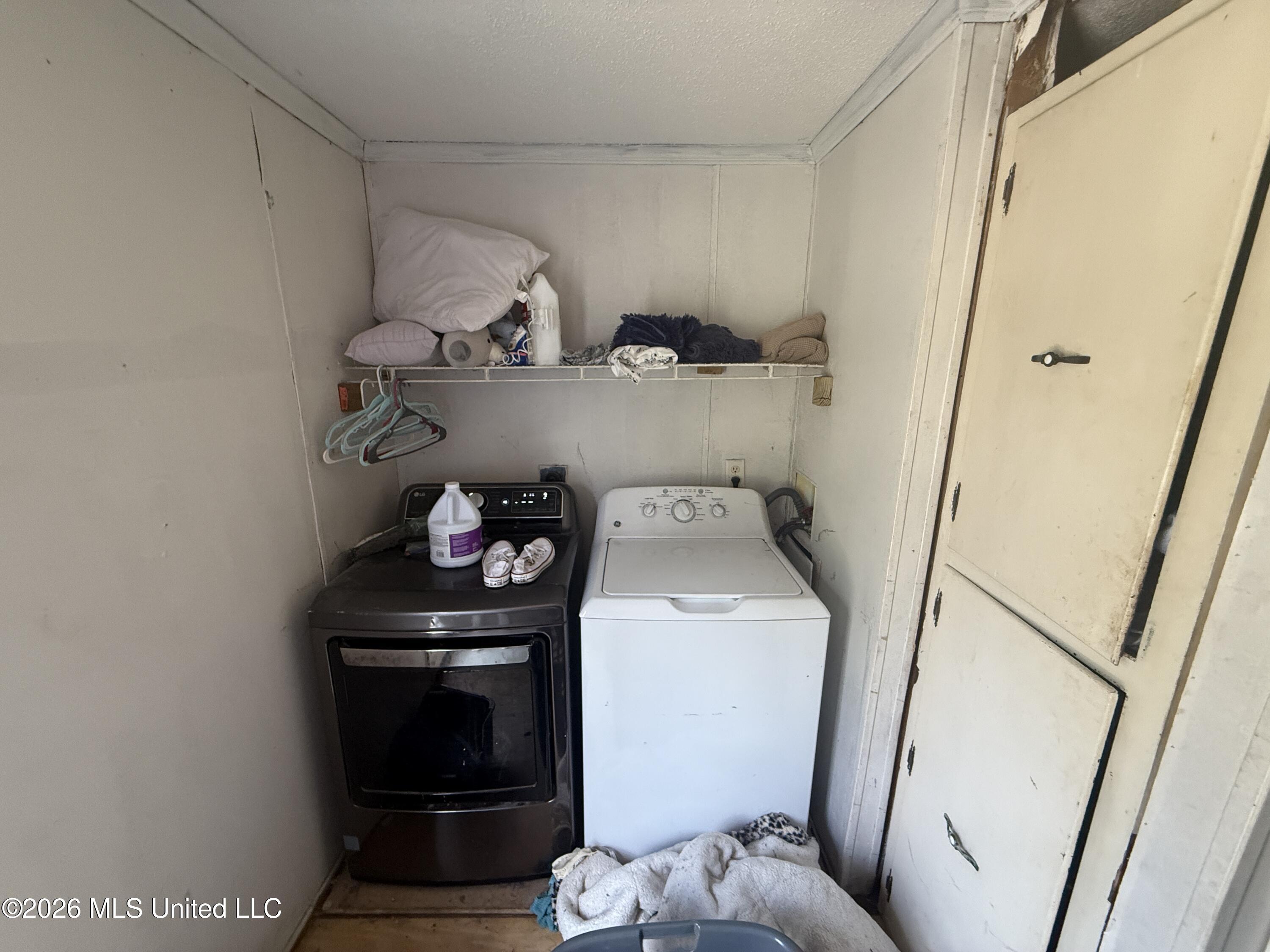 18206 Robinson Road Property Photo 10